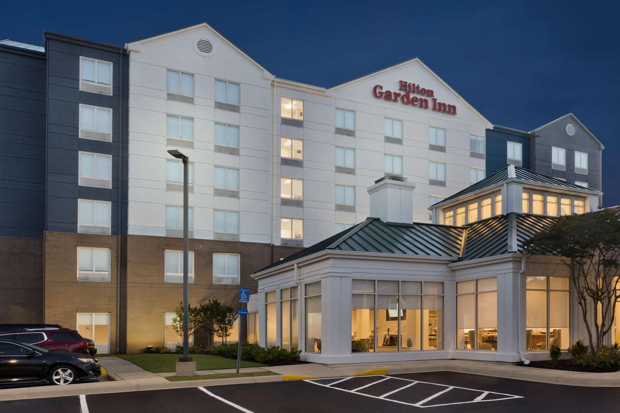 Vista Exterior Hilton Garden Inn Birmingham/Lakeshore Drive