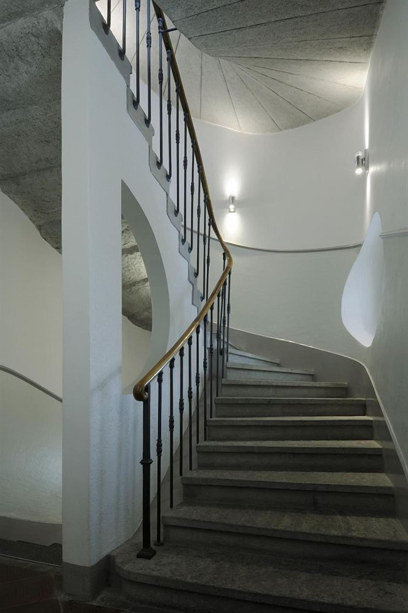 Varios Apartments Justingerweg