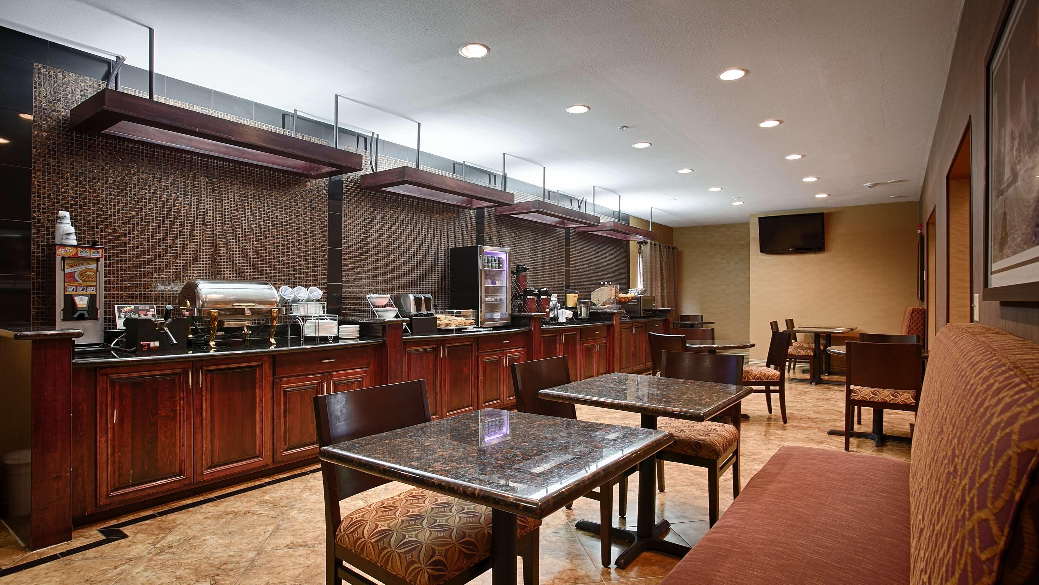 Restaurant Best Western Manhattan Inn
