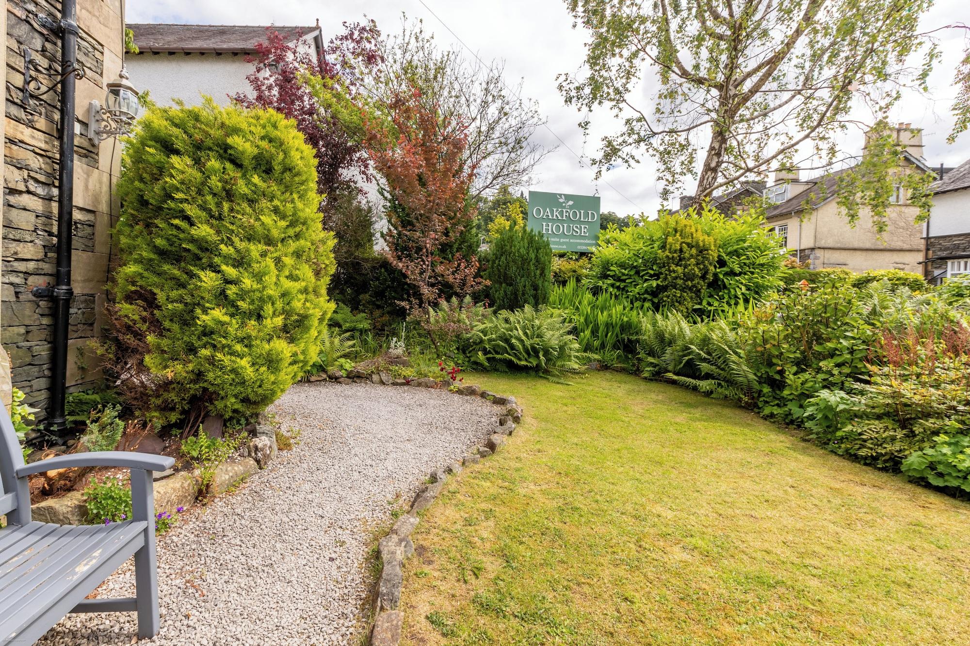 Vista Exterior Oakfold House