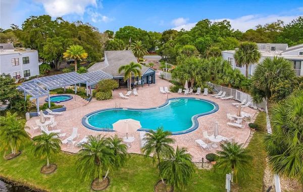 Upstay 2BR Family Condo Ventura Golf Country Club - Hoteles de lujo en Orlando, Florida