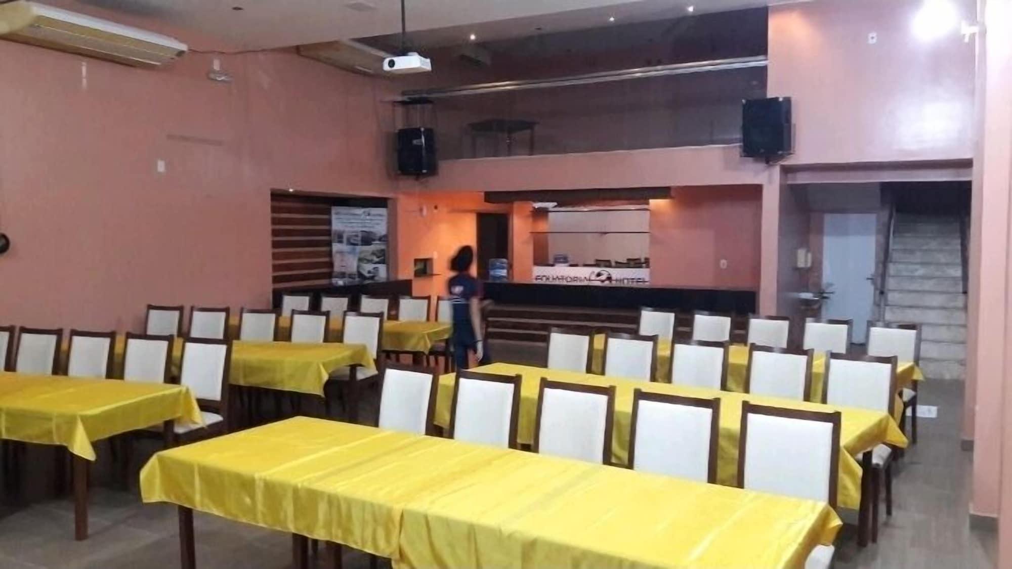 Varios Equatorial Hotel