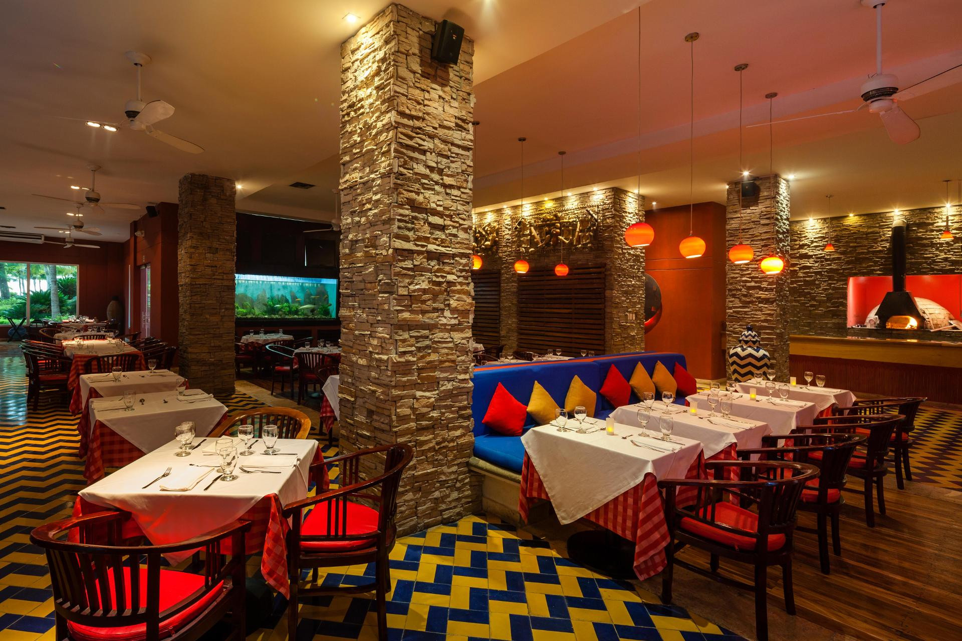 Restaurant Decameron Barú