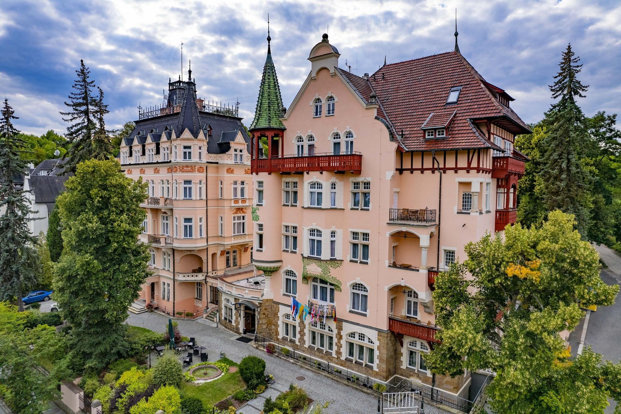 Vista Exterior Lázeňský hotel Villa Smetana