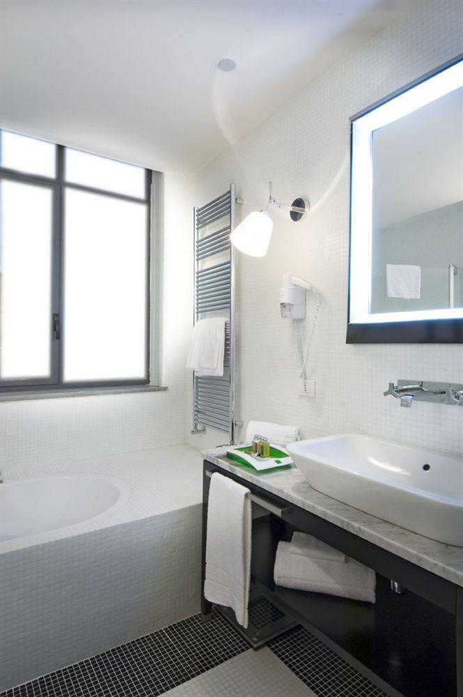 Hotel Italiana Hotels Milan Rho Fair
