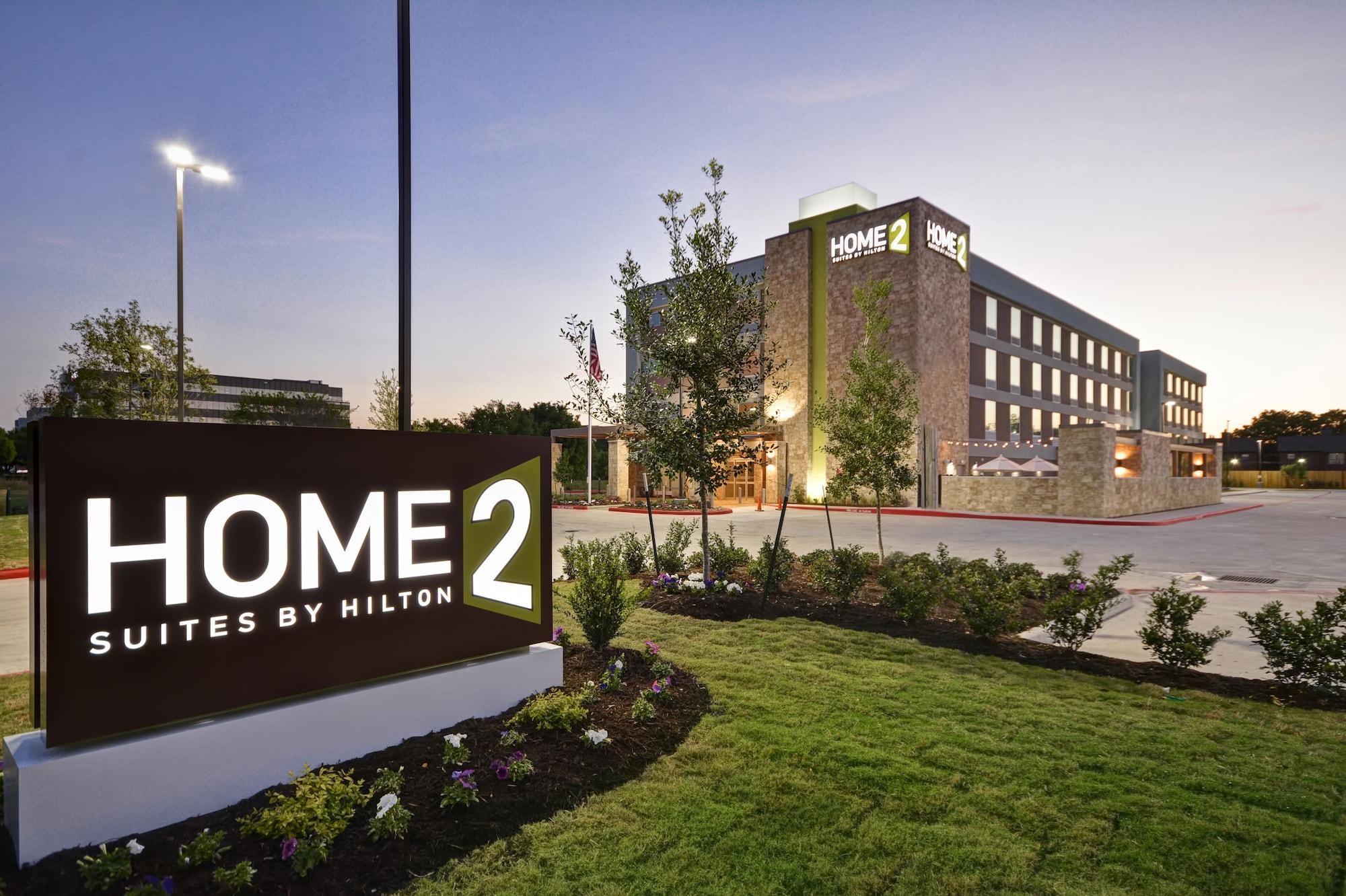 Vista Exterior Home2 Suites by Hilton Des Moines at Drake University