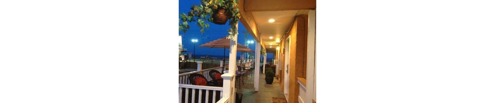 Vista Lobby Boardwalk Hotel Charlee & Beach House Rentals