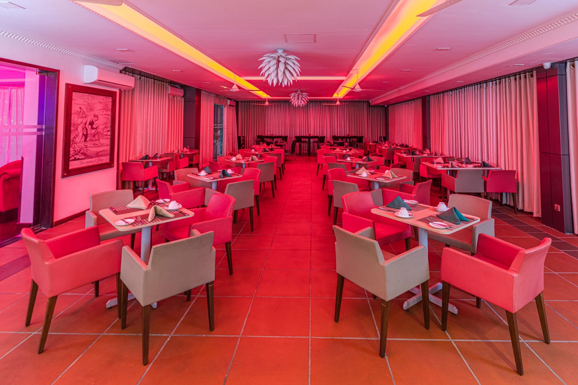 Salón de Baile Earl's Red Colombo
