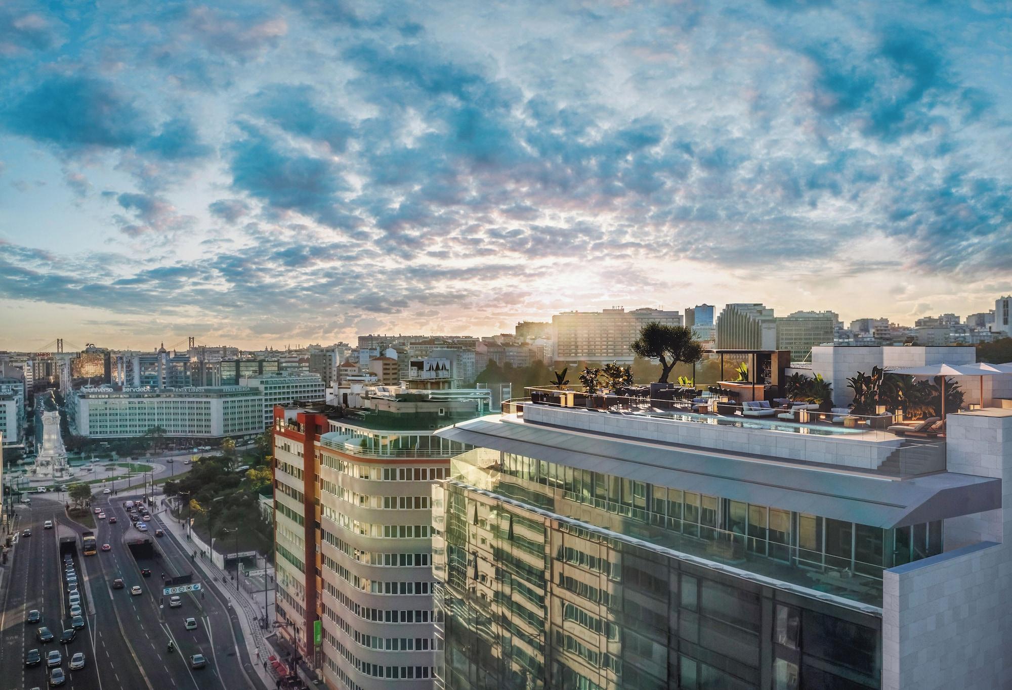 Vista Exterior ME Lisbon by Meliá