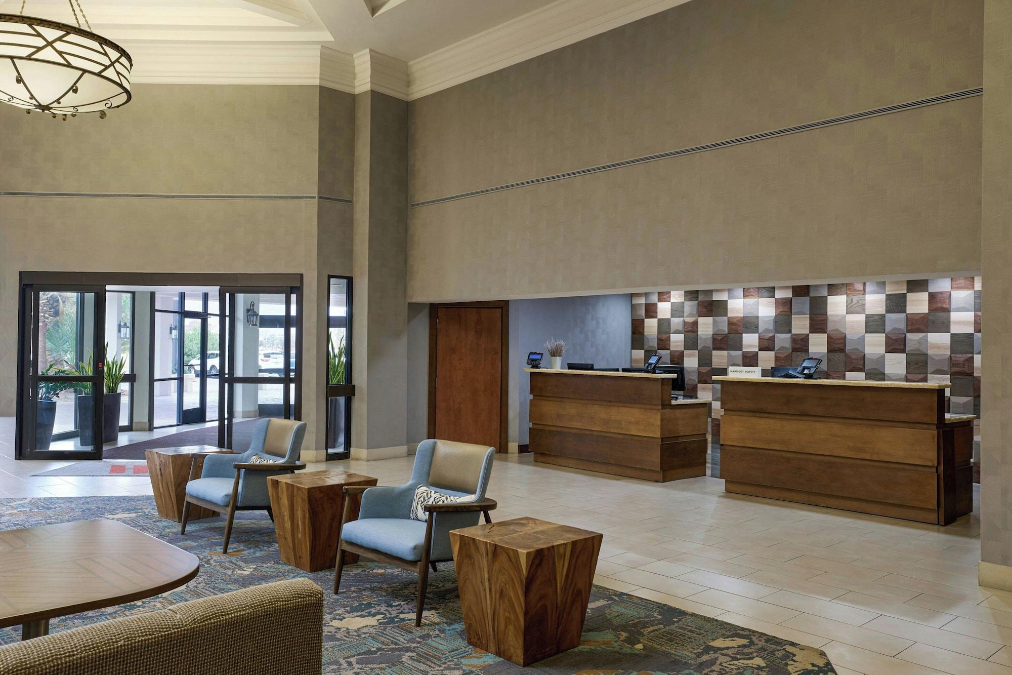 Vista Lobby Marriott El Paso