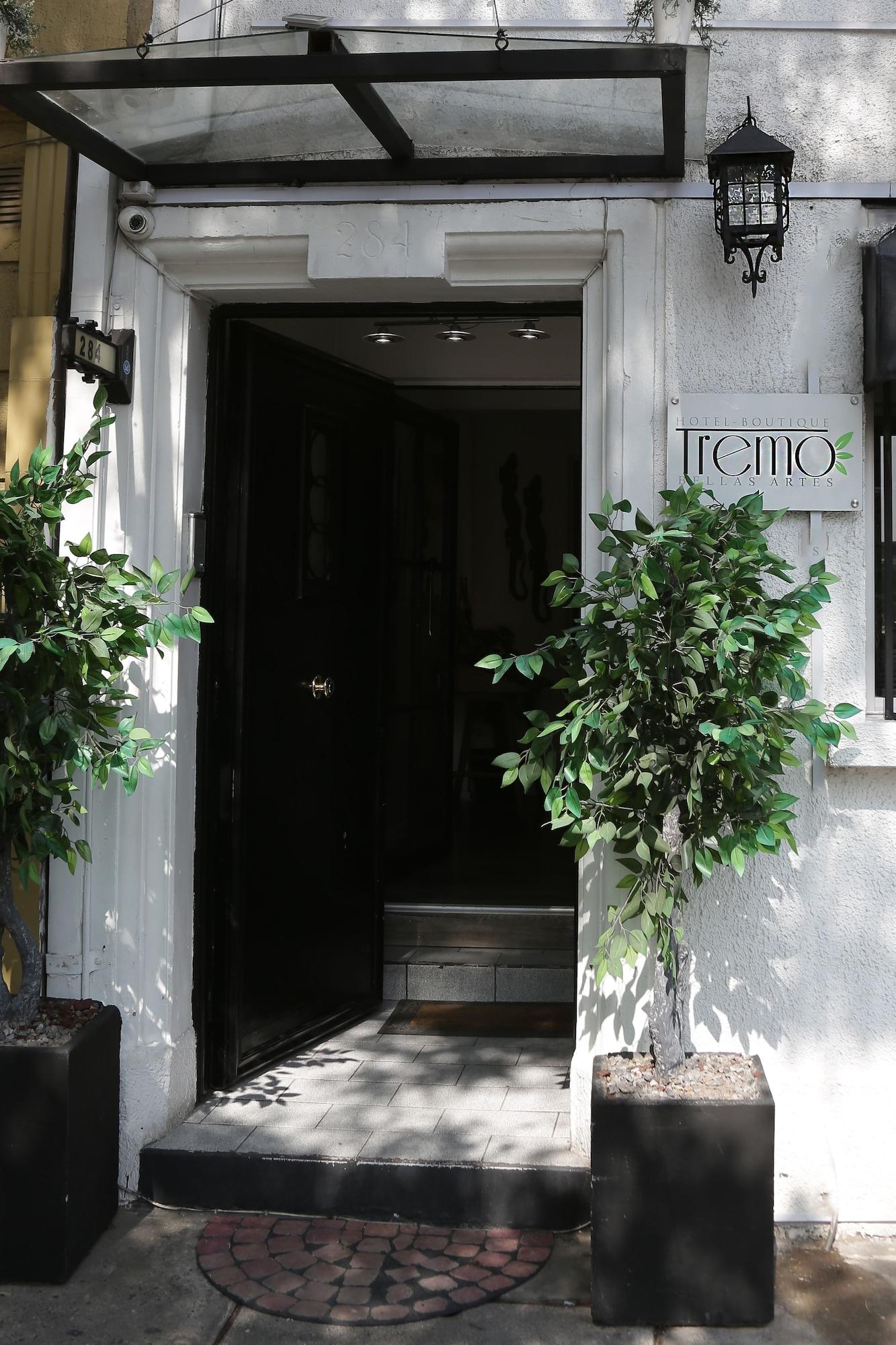 Varios Casona Recoleta