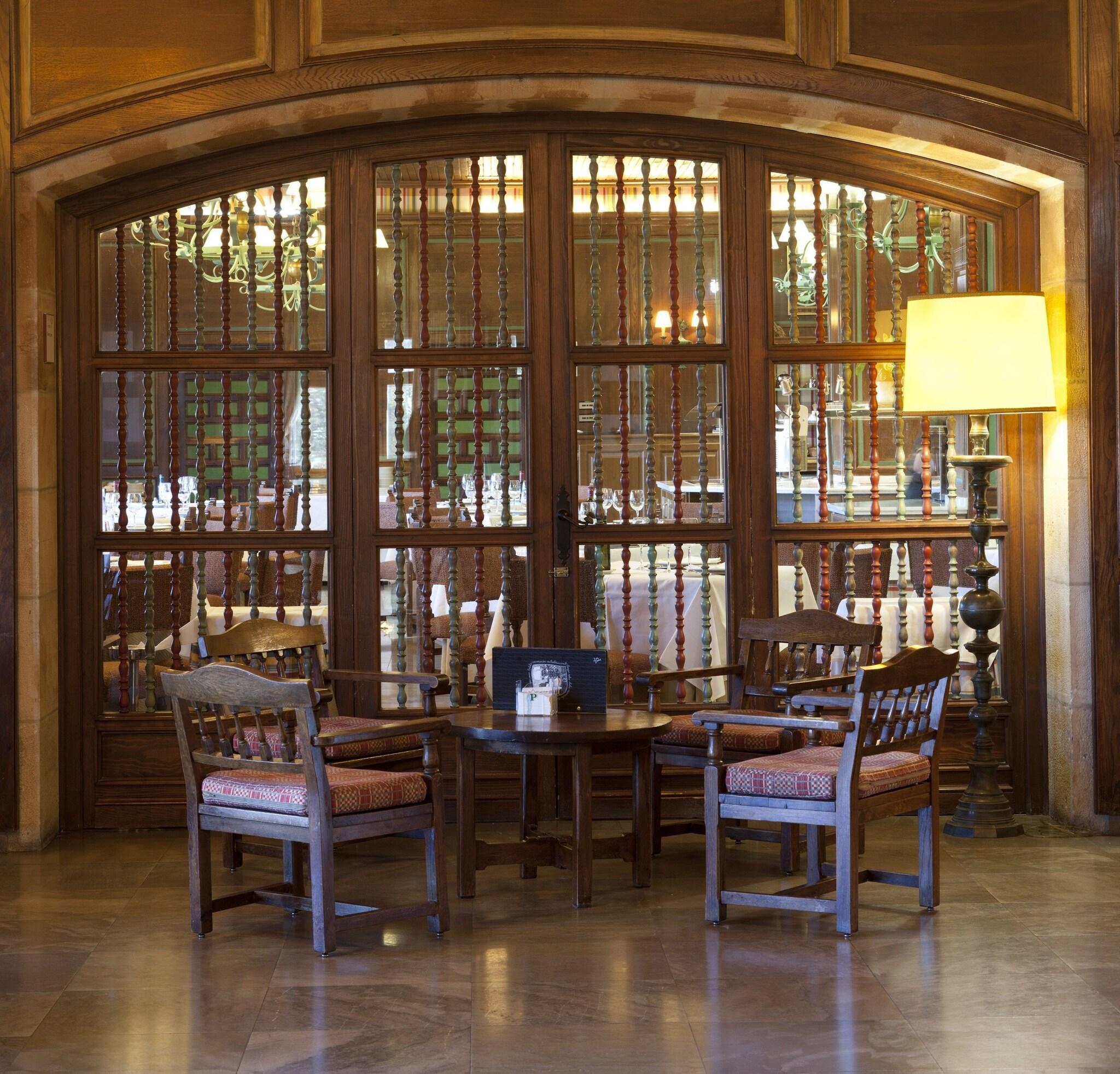 Bar/Salón Parador de Cervera de Pisuerga