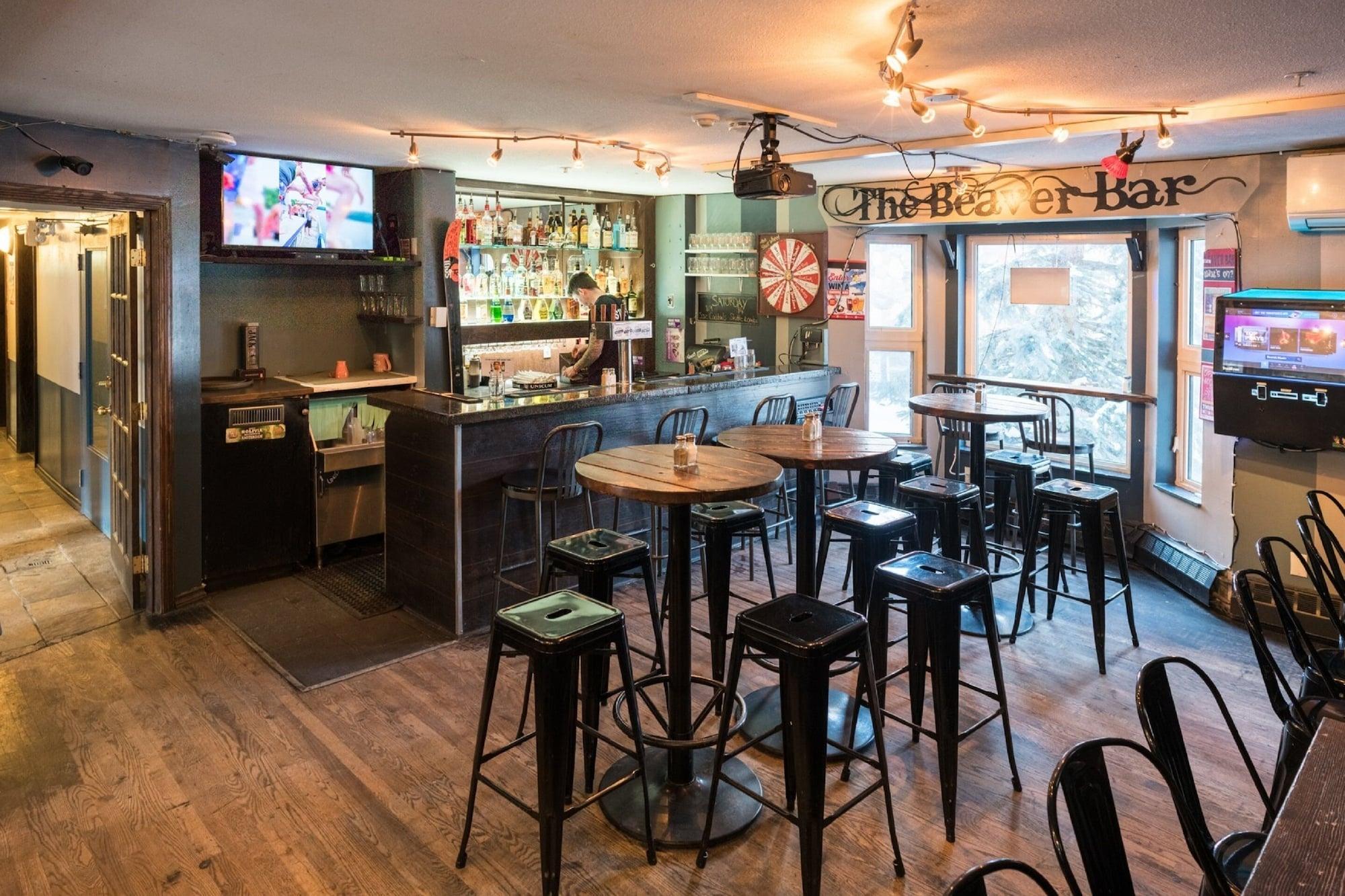 Instalaciones Recreativas Samesun Banff - Hostel