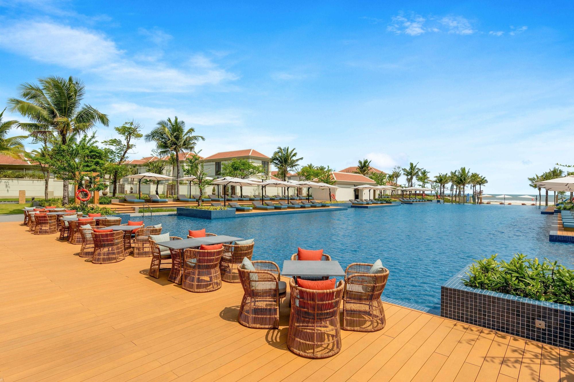 Vista Piscina Fusion Resort & Villas Da Nang