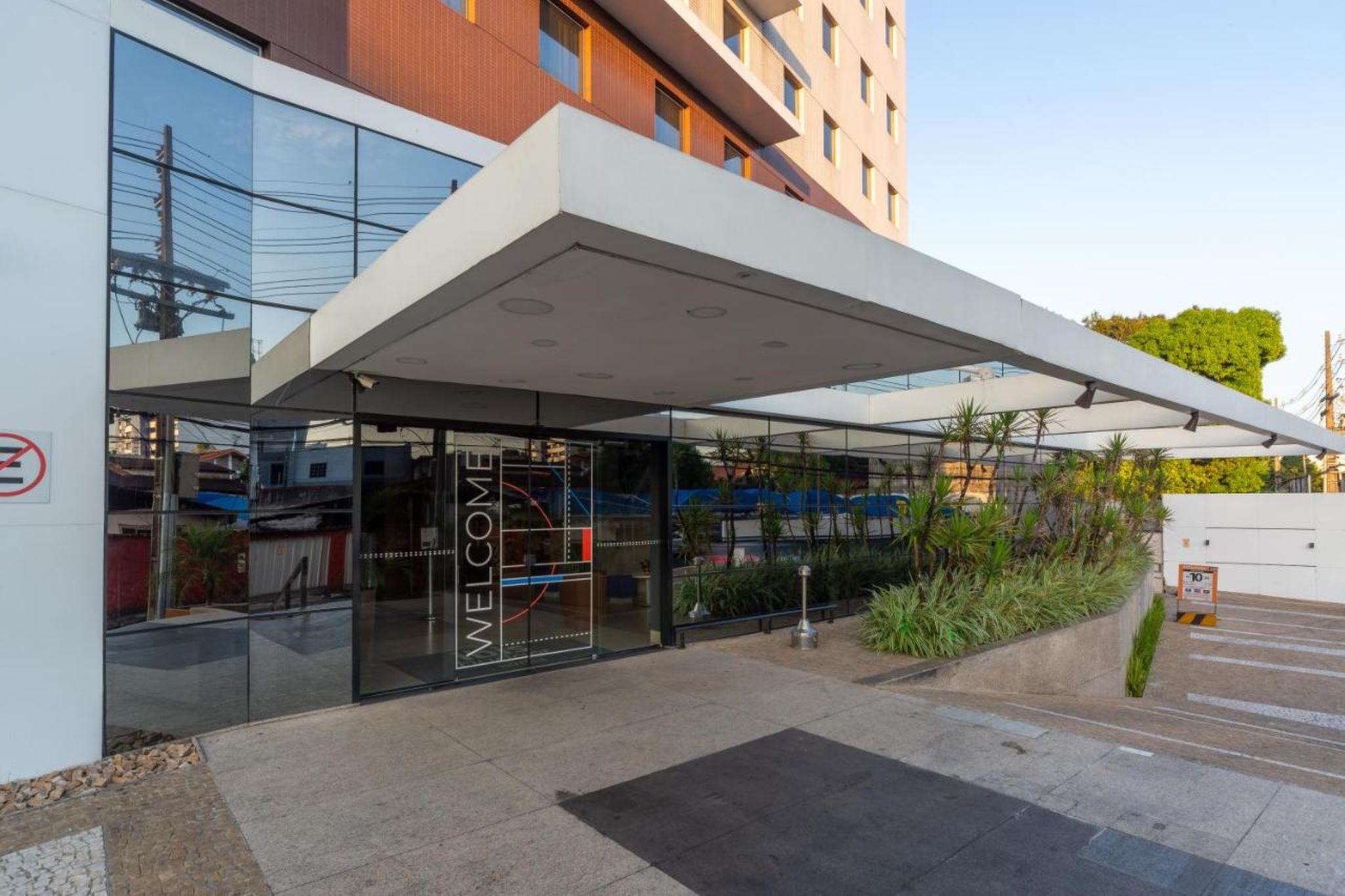 Vista Lobby ibis budget Manaus