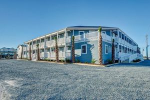 Alojamiento - Loggerhead Inn & Suites