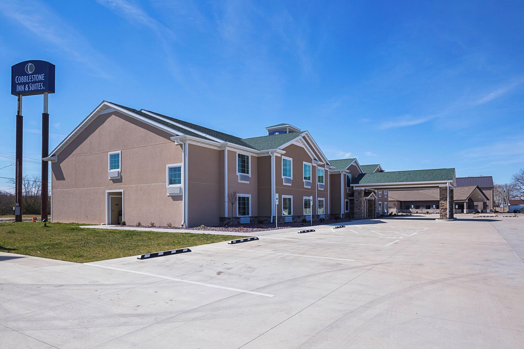 Vista Exterior Cobblestone Inn & Suites - Altamont