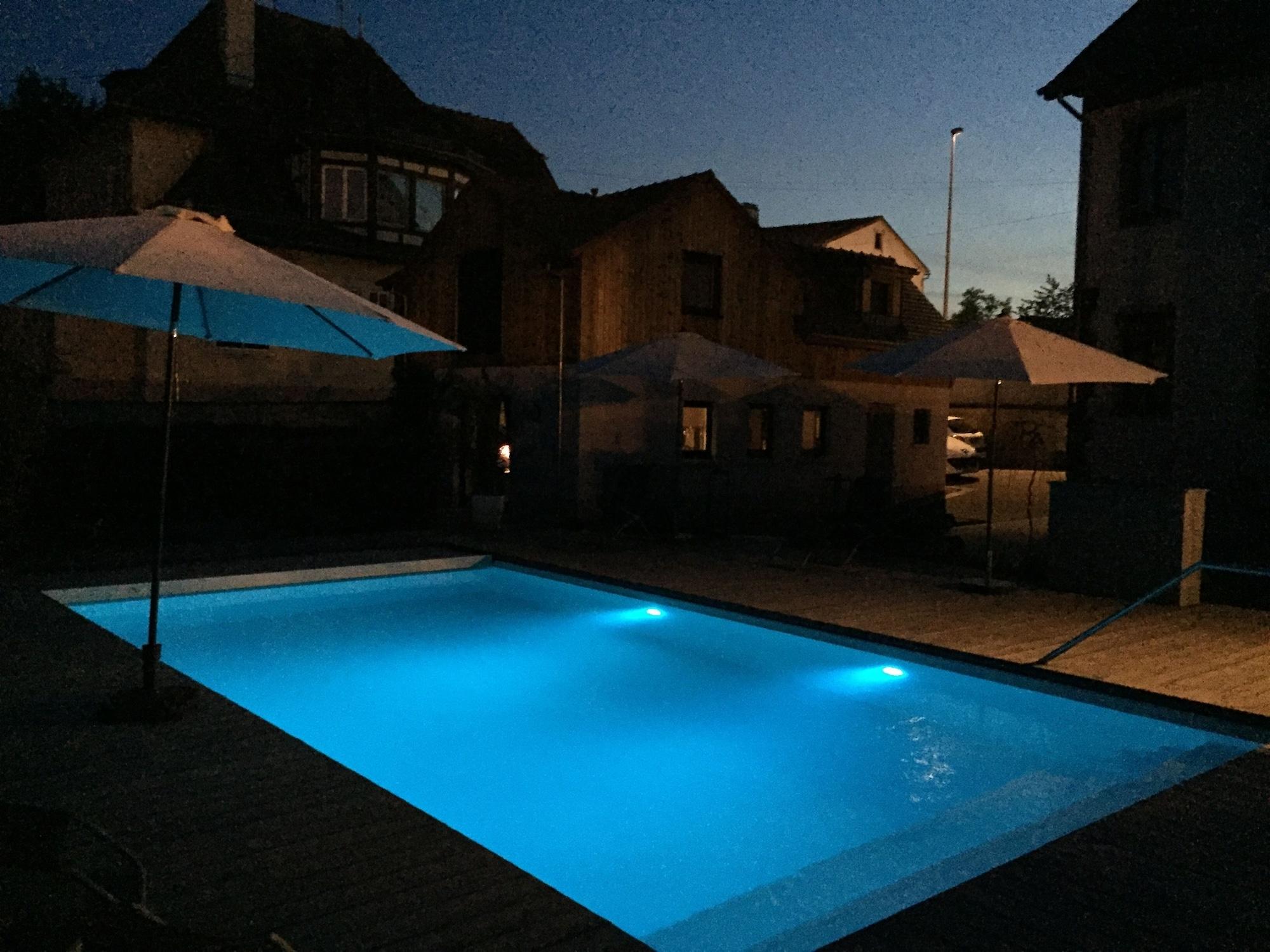 Vista Piscina L'Ecurie d'Obernai