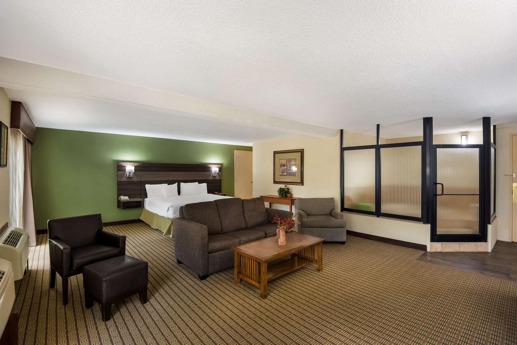 Habitación Best Western Prairie Inn & Conference Center