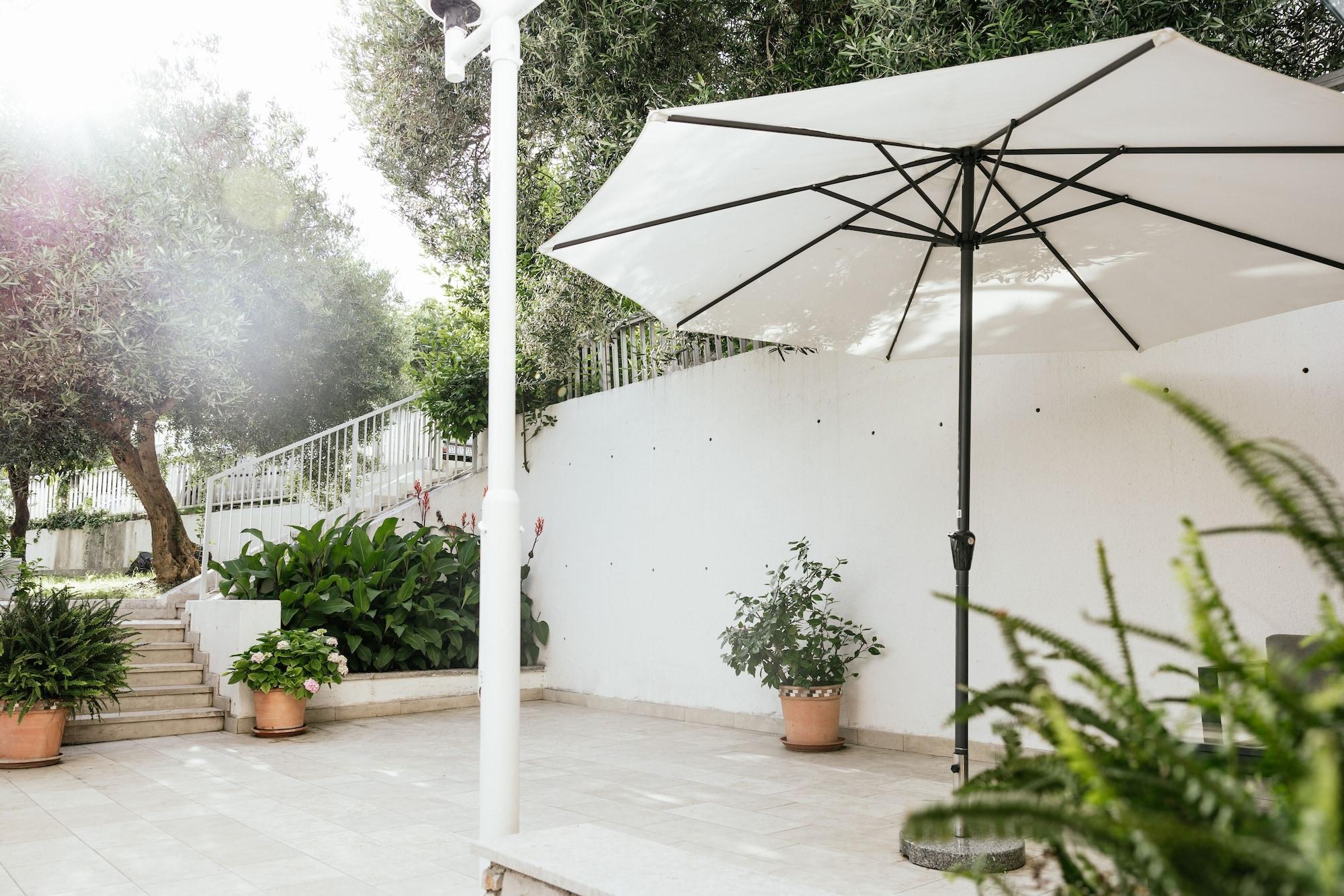 Vista Exterior Aparthotel Pharia