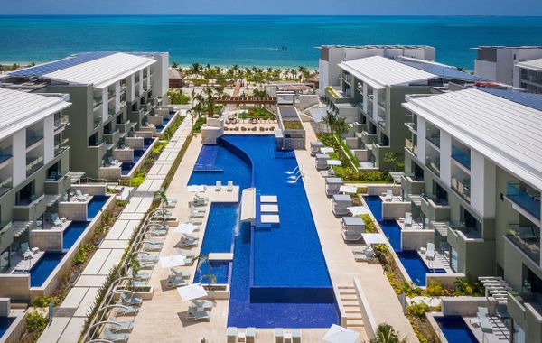 Catalonia Grand Costa Mujeres All Suites & Spa - Hoteles frente a la playa en Cancún, México