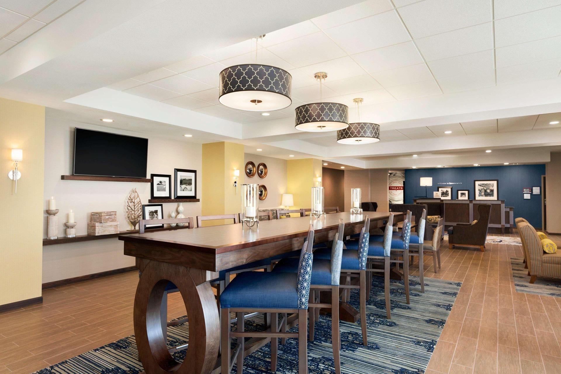 Vista Lobby Hampton Inn Kennewick at Southridge