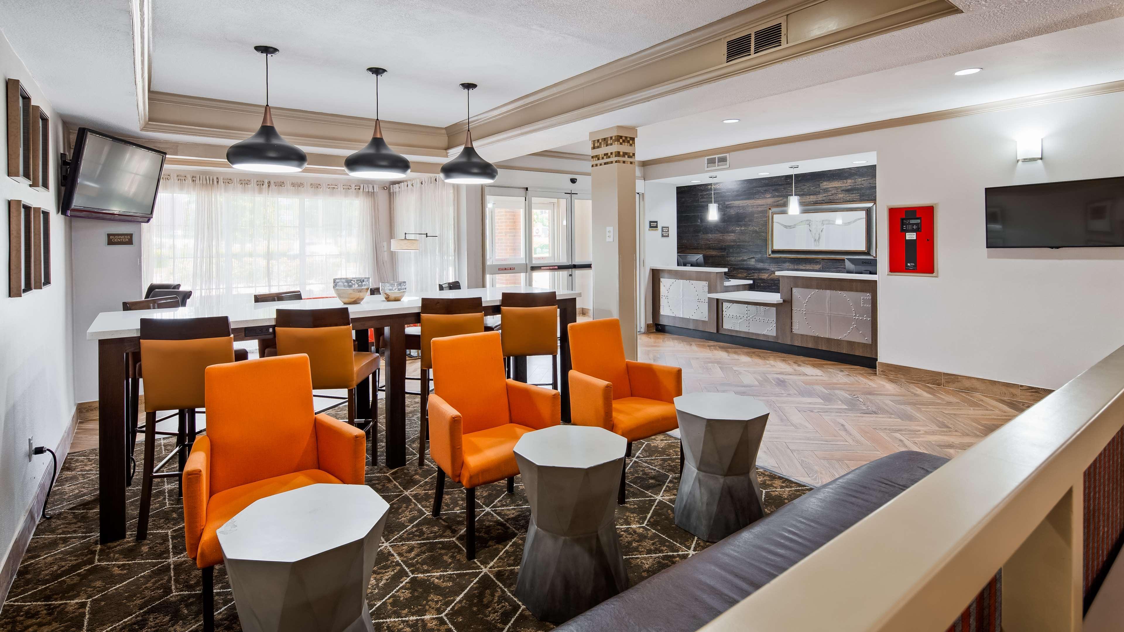 Restaurant Best Western Plus Addison/Dallas Hotel