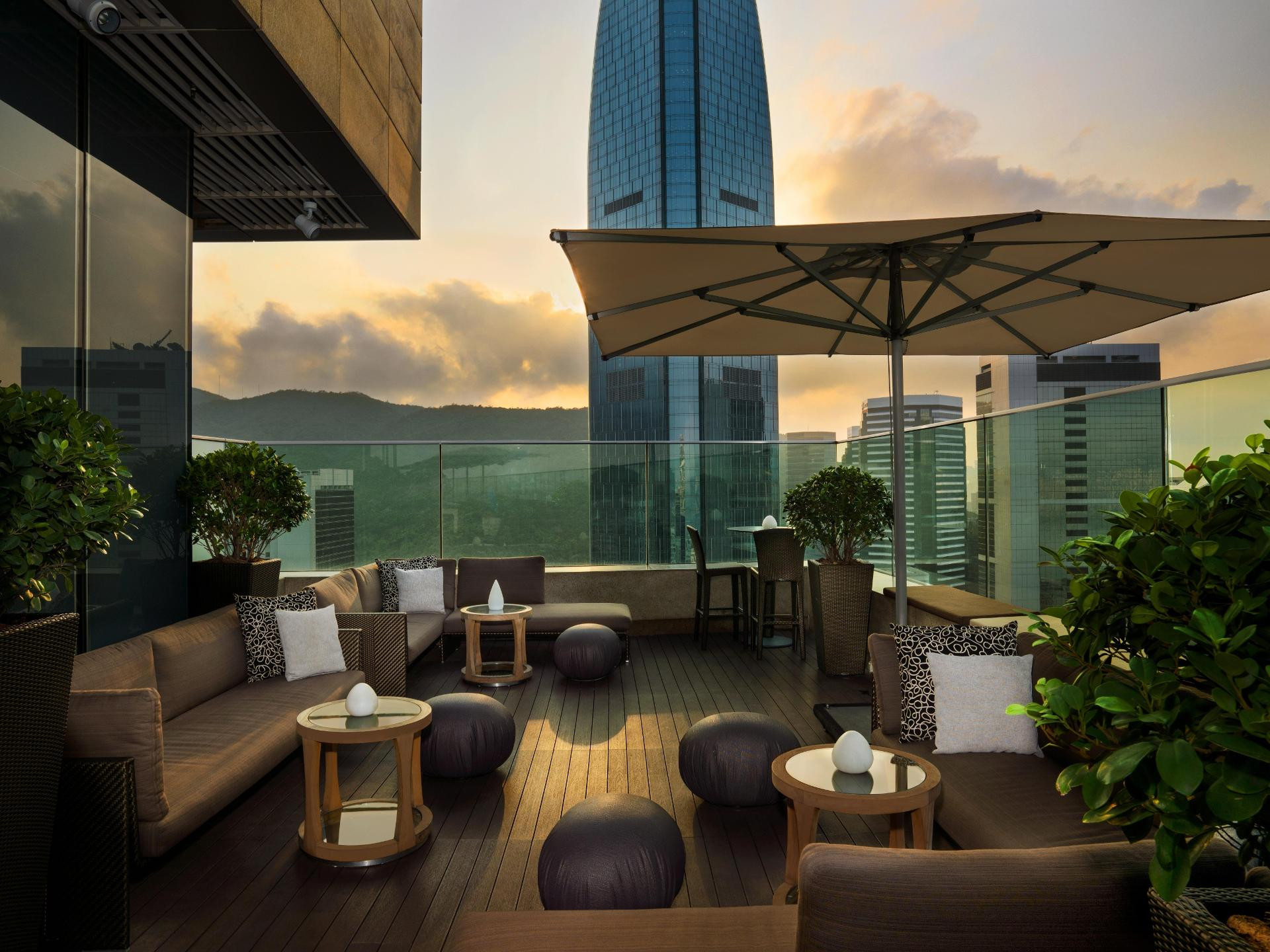 Bar/Salón EAST Hong Kong