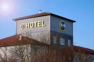 Alojamiento - B&B Hotel Offenbach-Süd