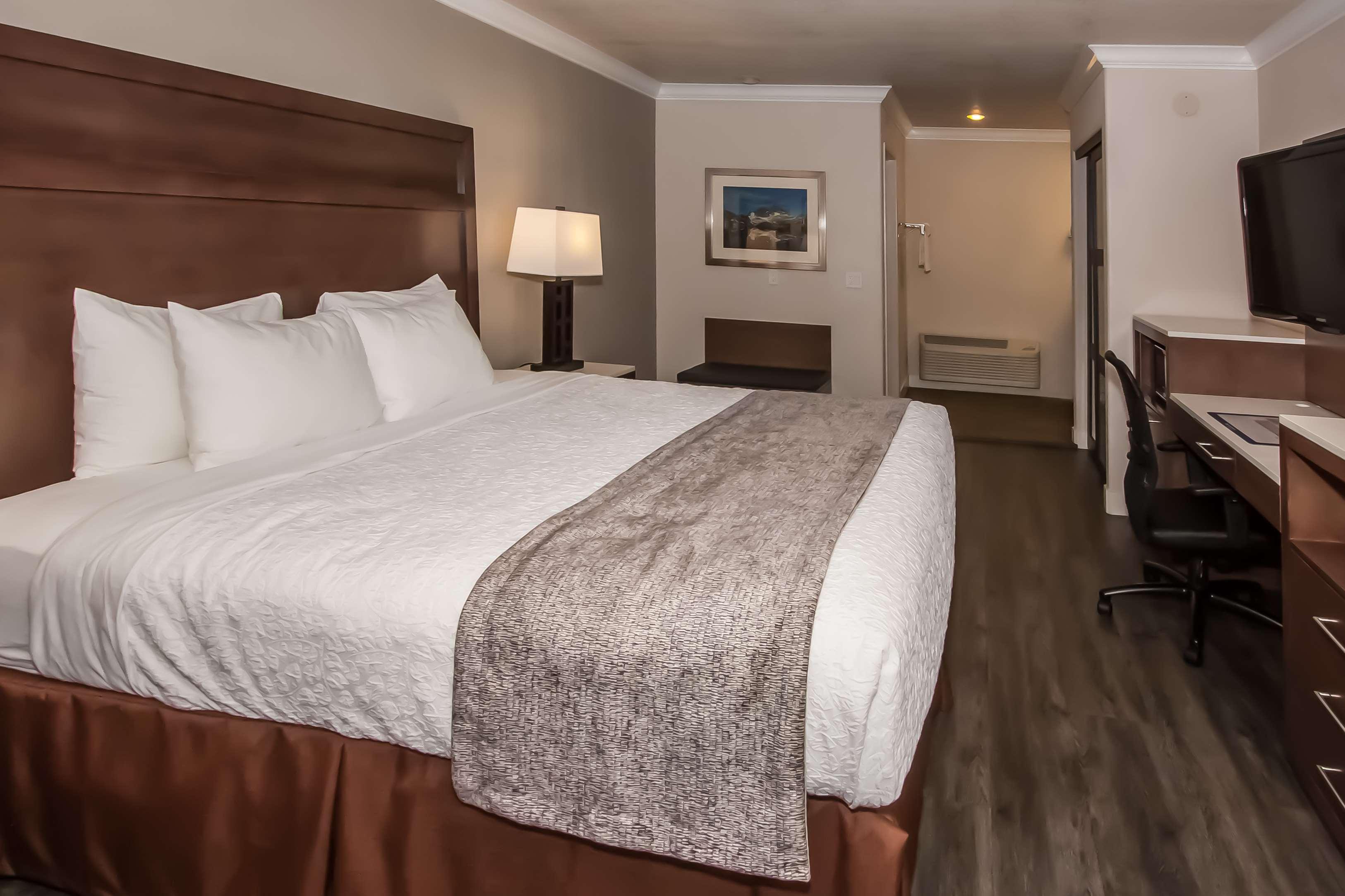 Vista Exterior Best Western Bishop Lodge