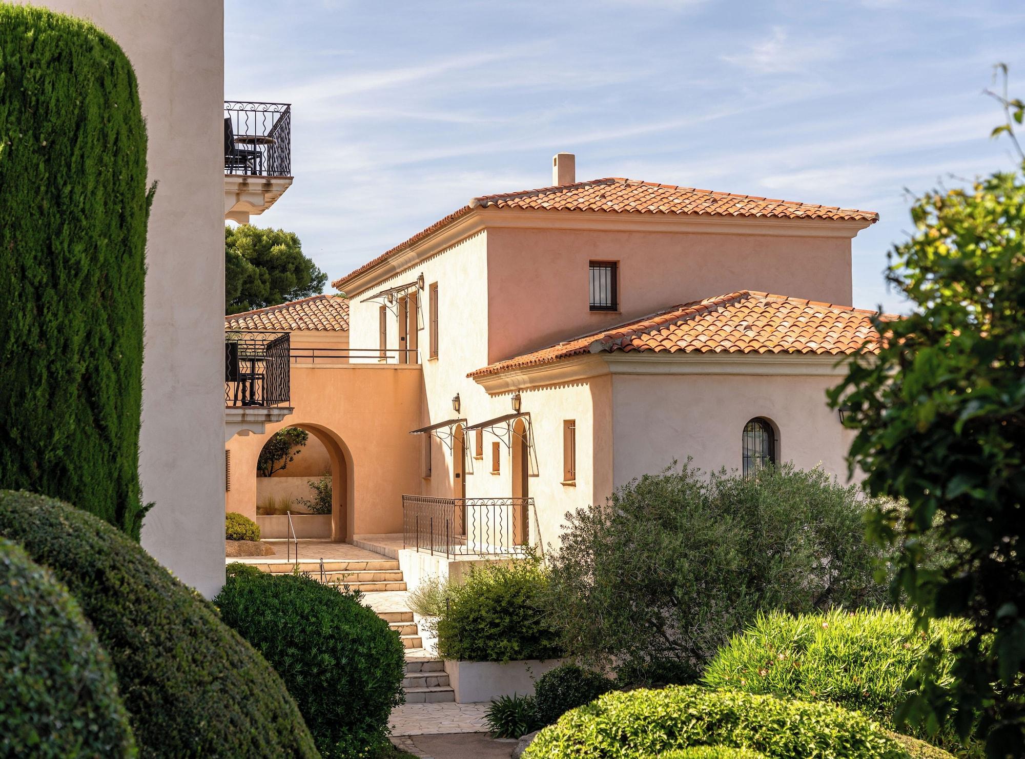 Vista Exterior La Villa Calvi