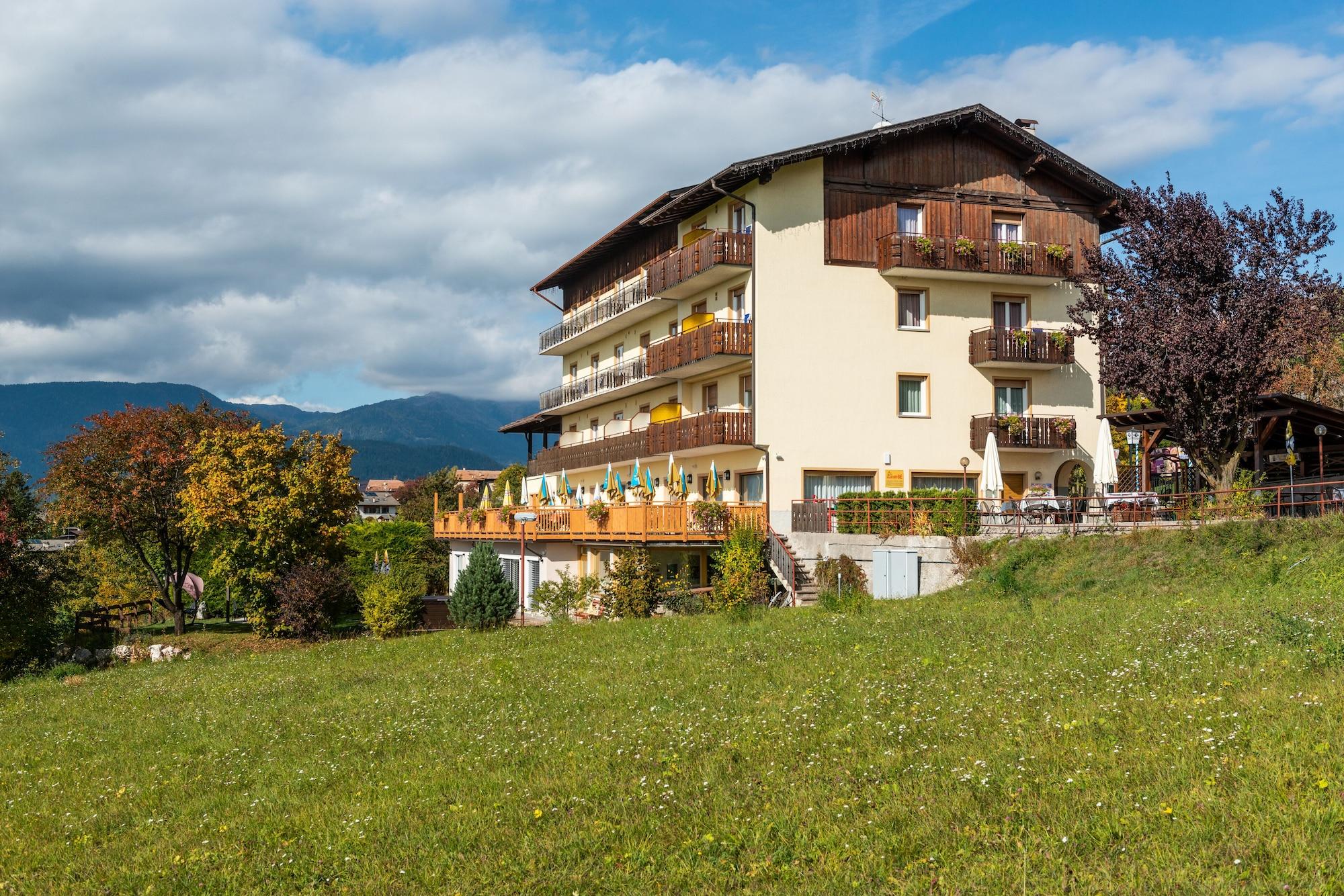 Vista Exterior Albergo Bucaneve