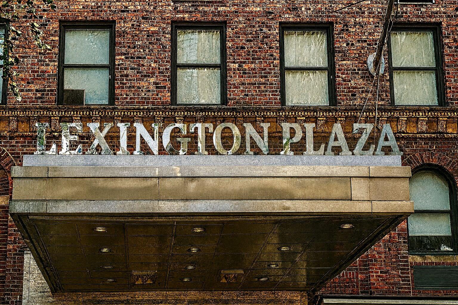 Varios Lexington Plaza Hotel