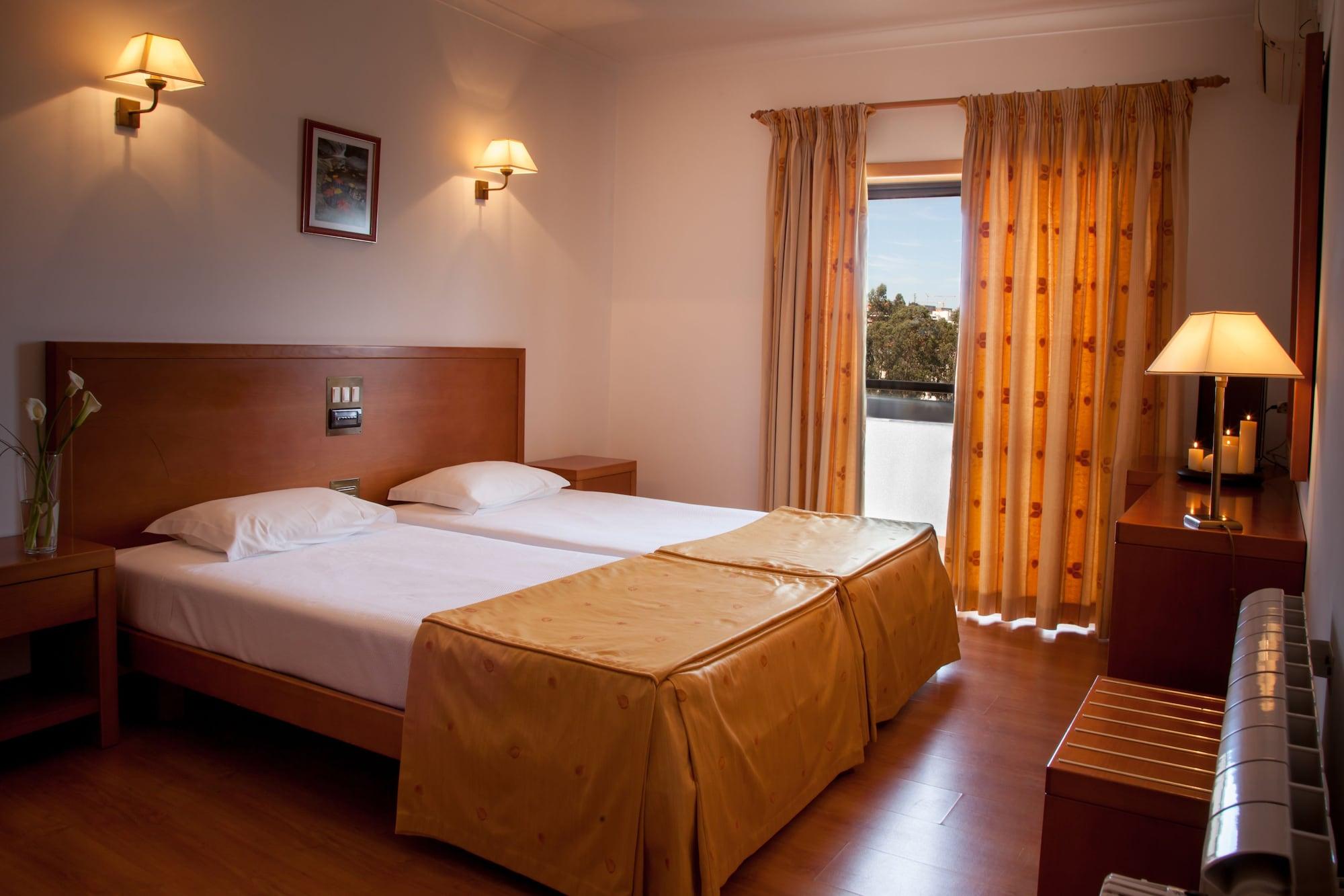 Varios Hotel Santa Mafalda