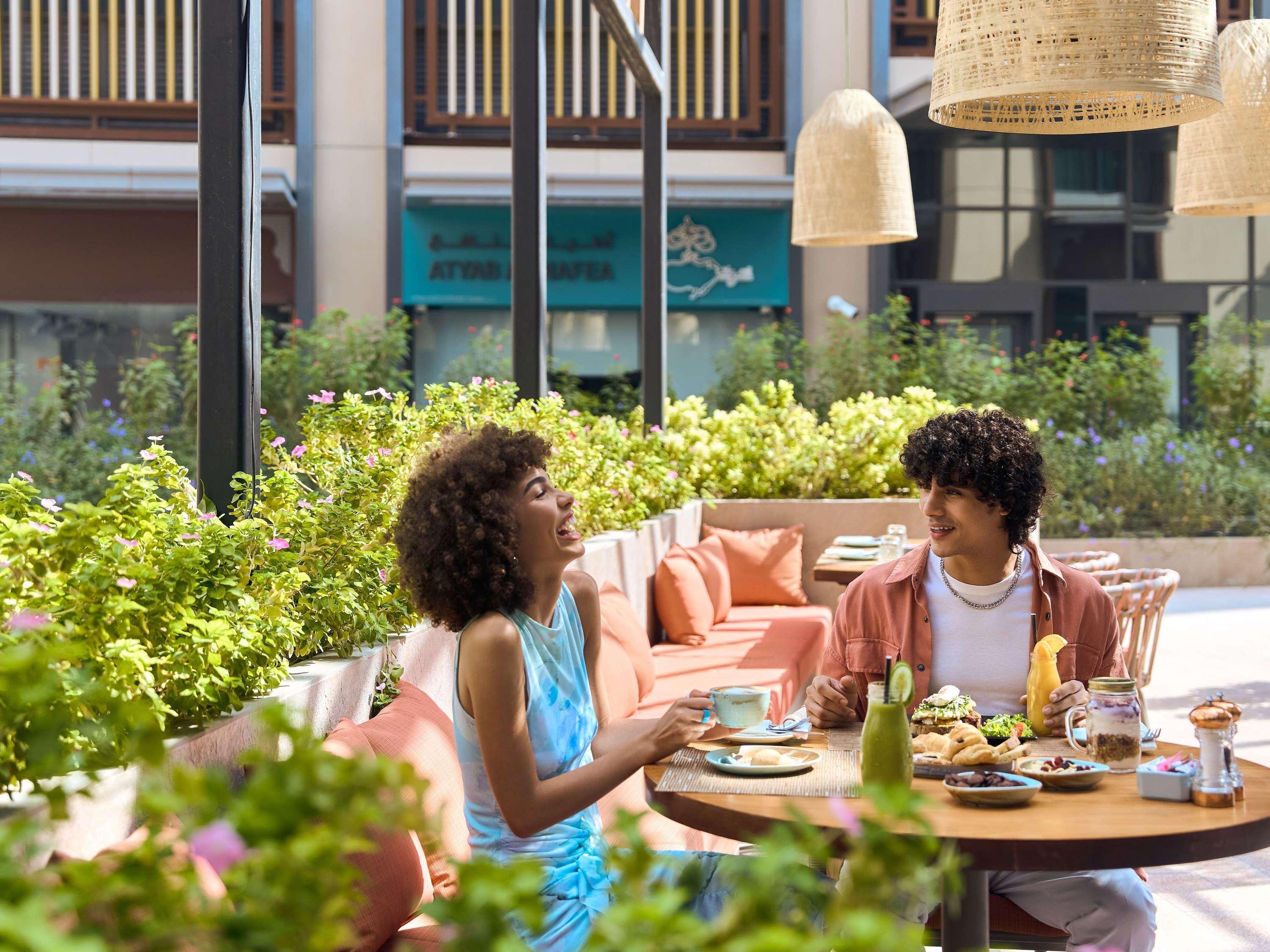 Vista Exterior Ibis Styles Dubai Deira