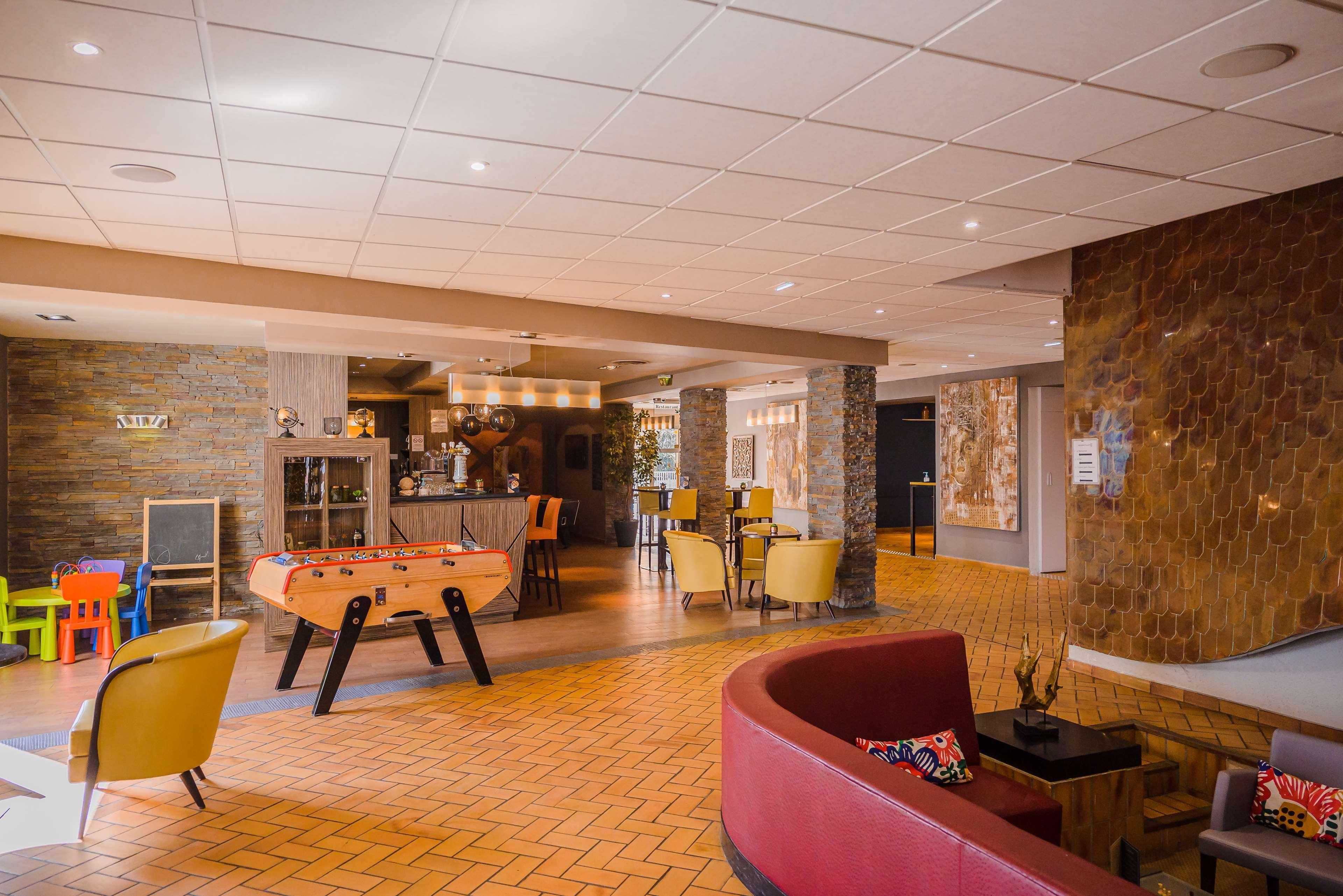 Vista Lobby KYRIAD PRESTIGE MULHOUSE - Basel