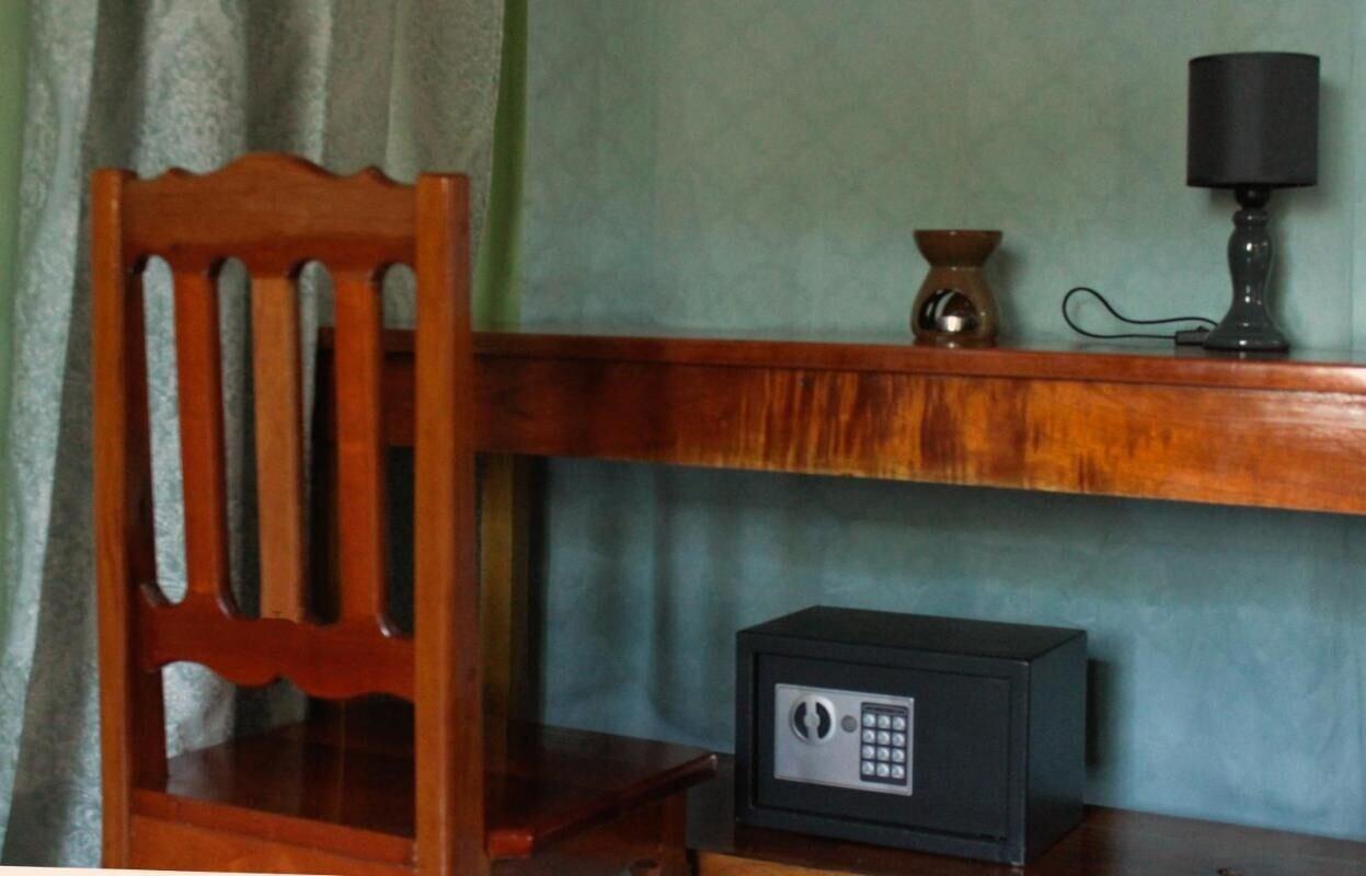 Habitación Motmot, Double Large Room With air Conditioning and sea View