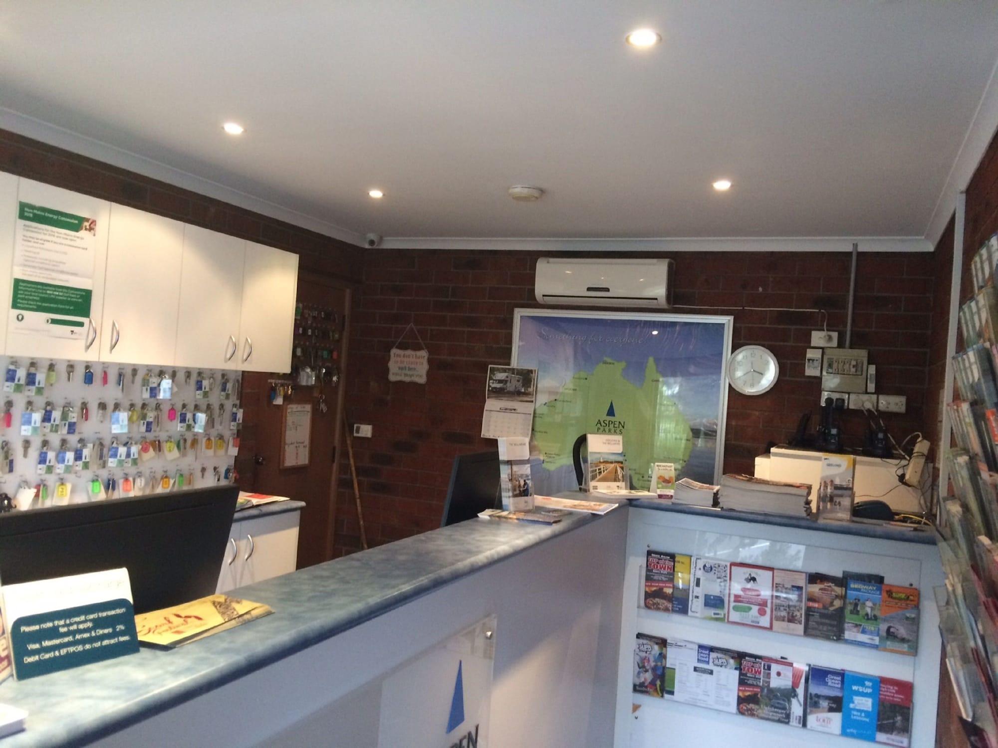 Vista Lobby Discovery Parks - Geelong