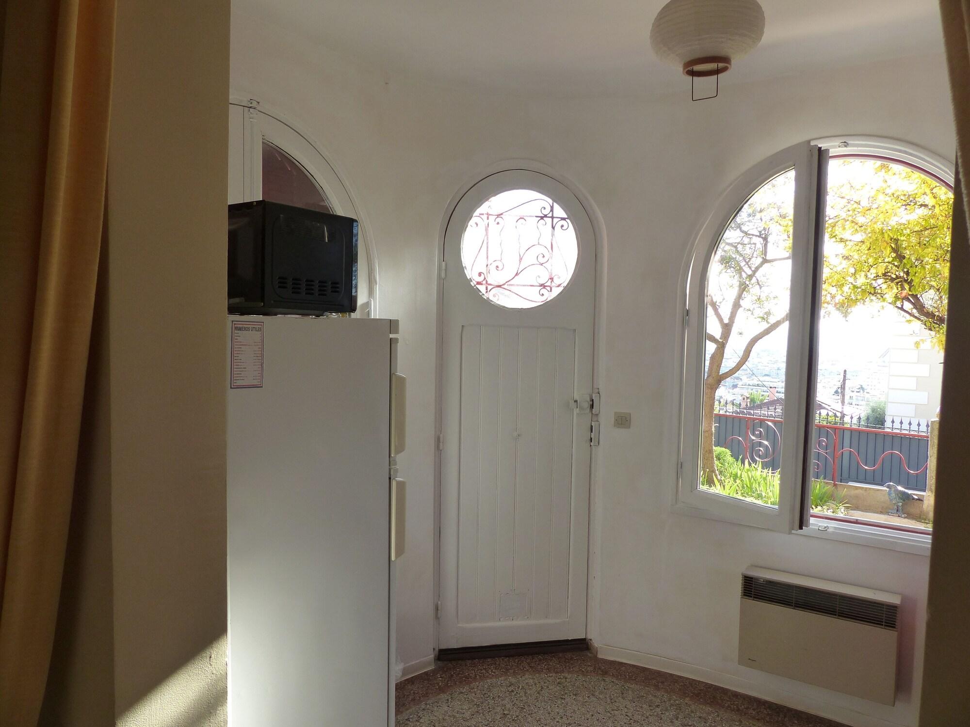 Vista Lobby Villa Bennecourt