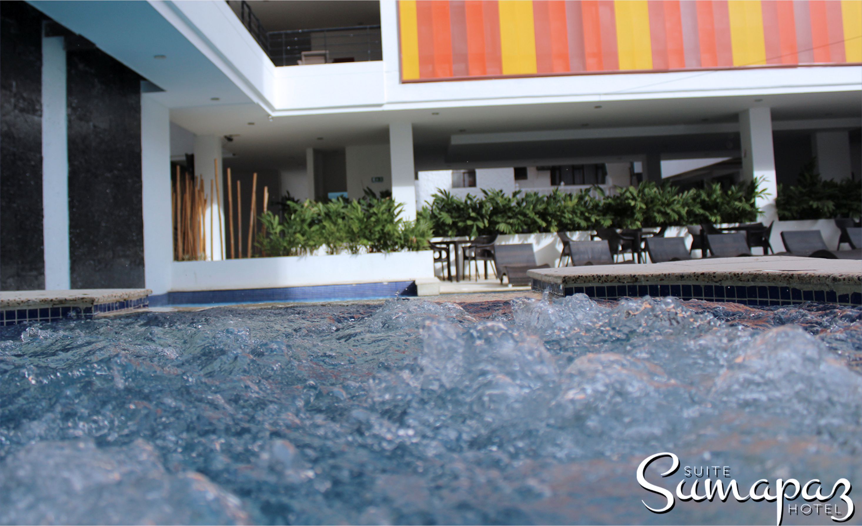 Pool view Suite Sumapaz Hotel