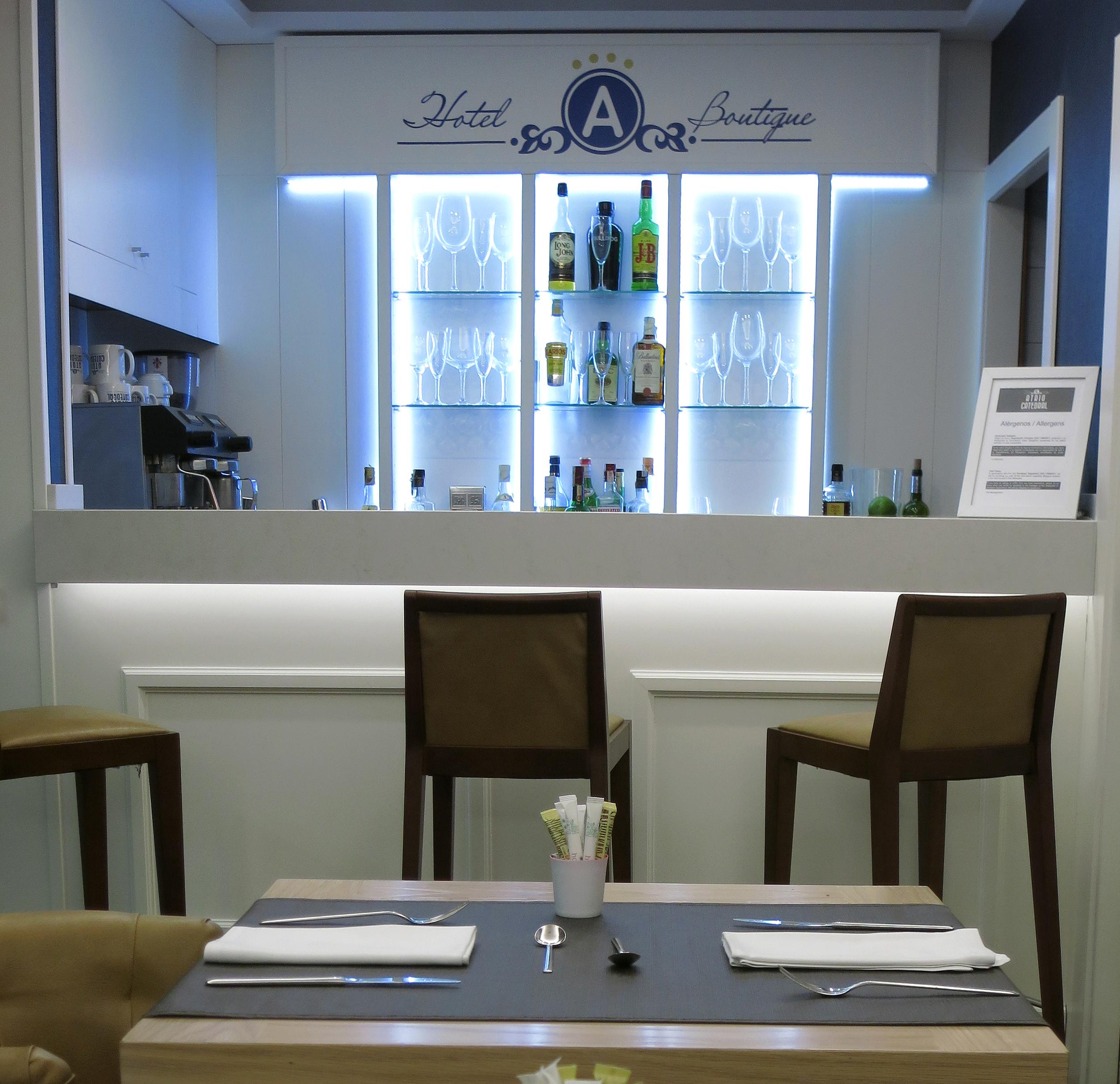 Bar/Salón Atrio