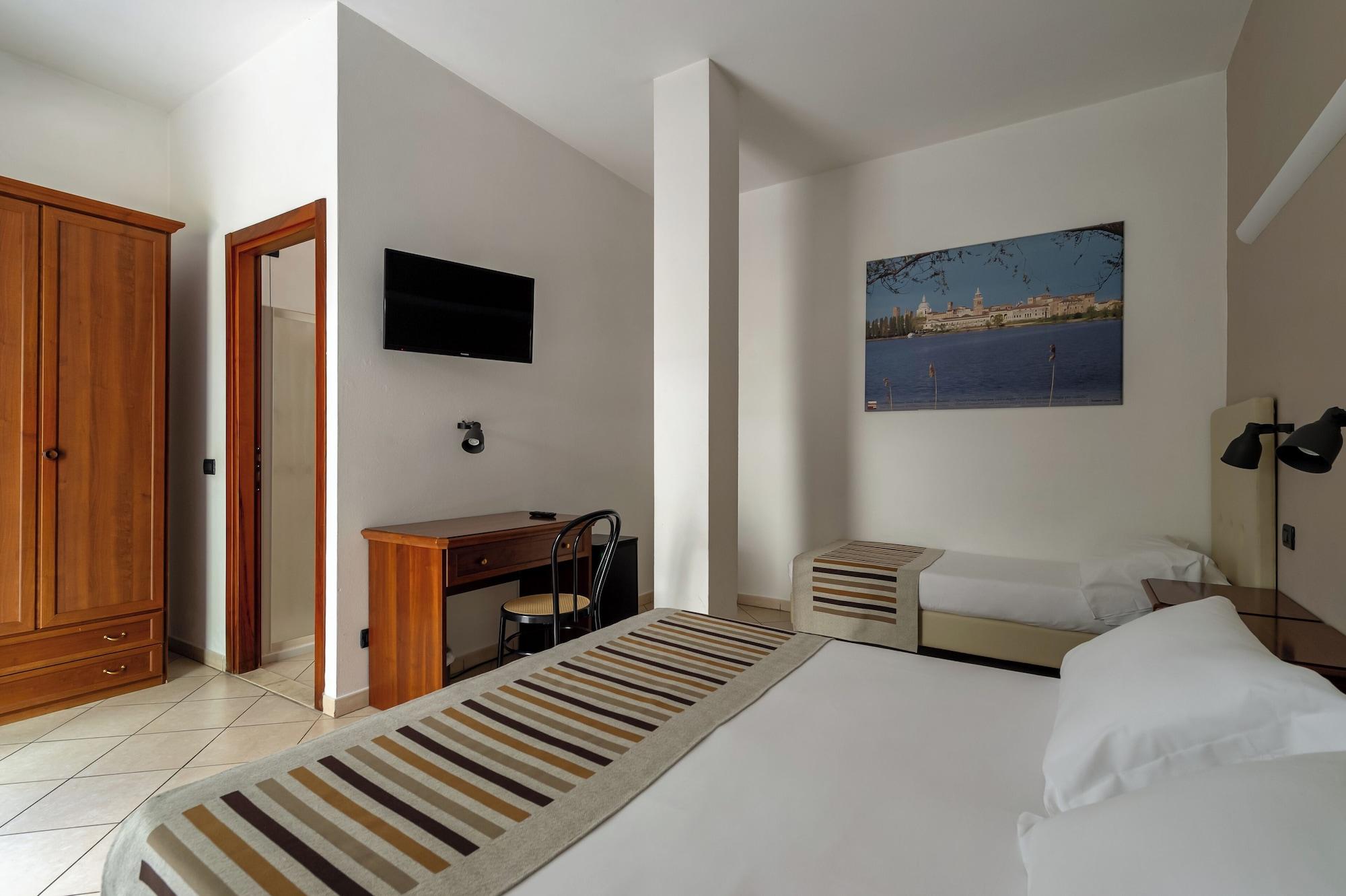 Varios Hotel Mantegna Stazione