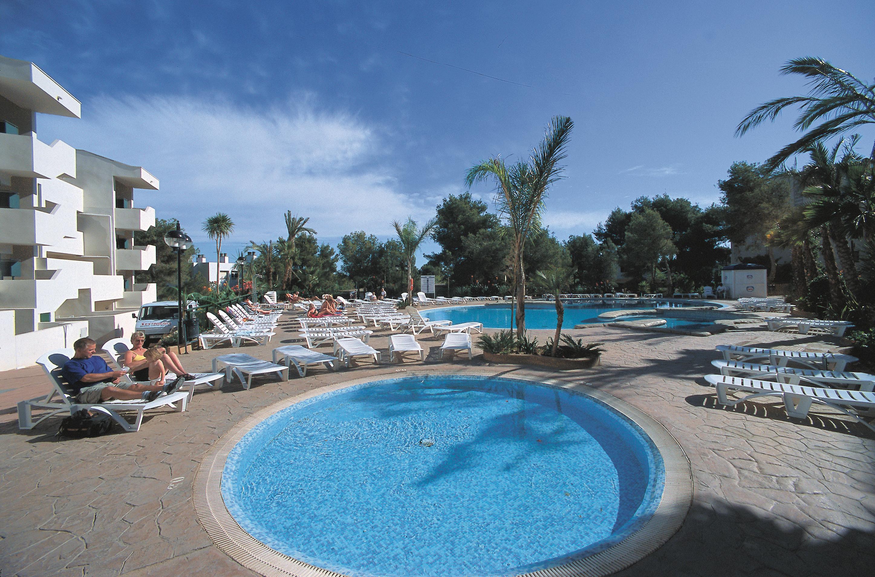 Vista Exterior Festival Village