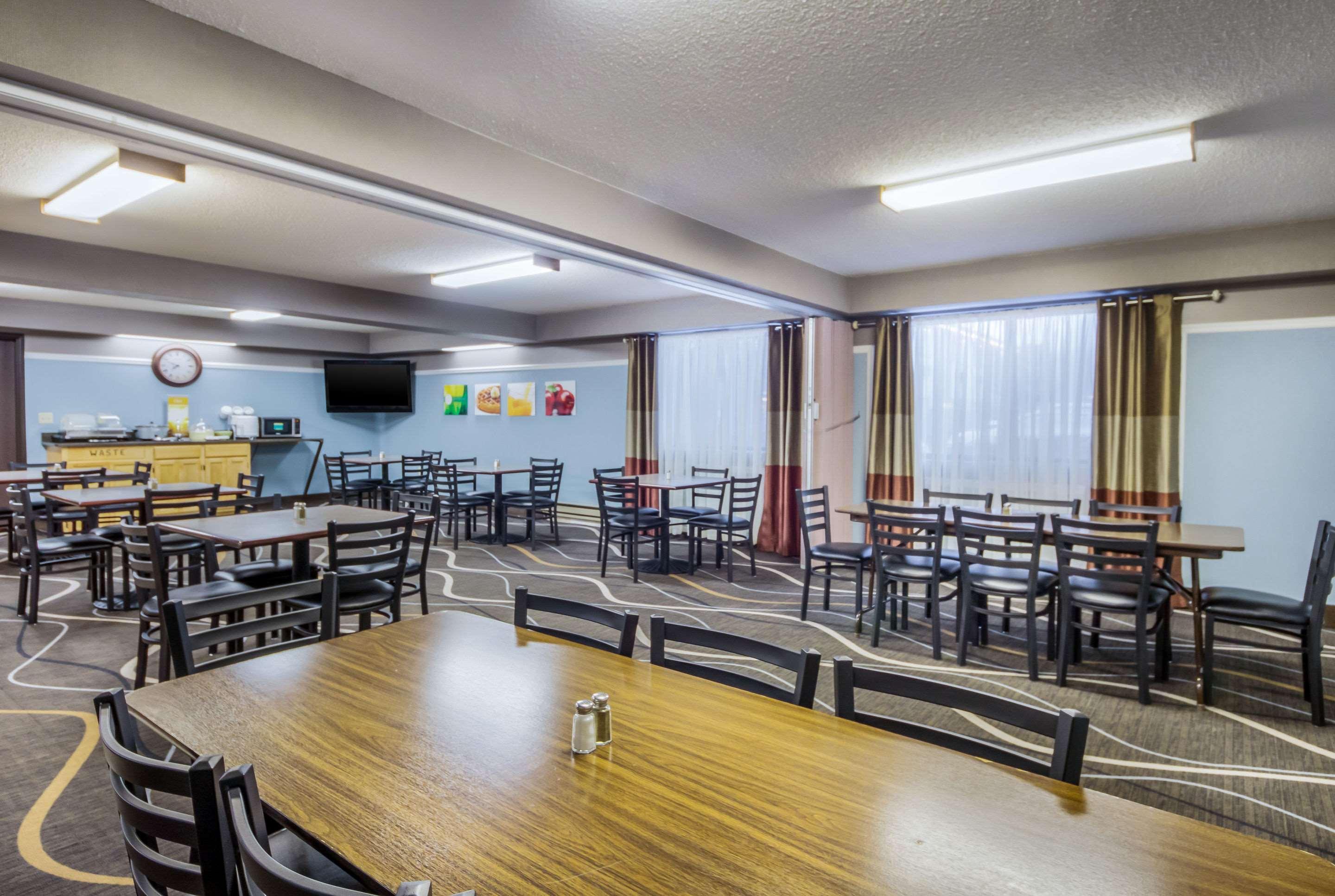 Restaurant Quality Inn & Suites Manistique Area