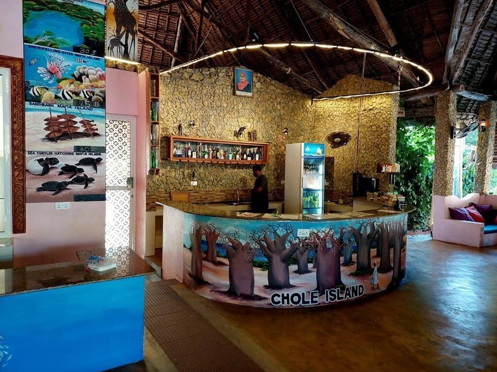 Bar/Salón MEREMETA LODGE