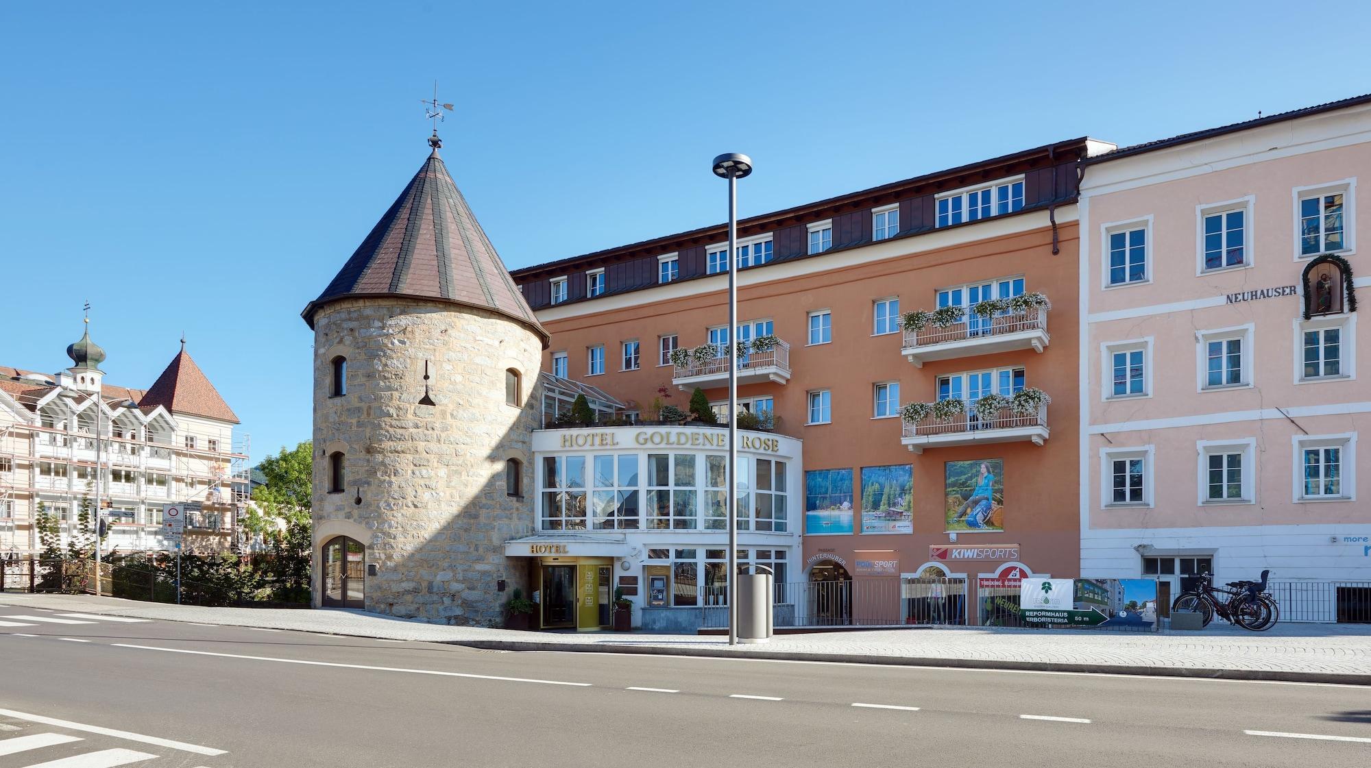Vista Exterior Hotel Goldene Rose