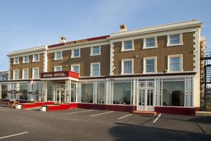 Alojamiento - The Royal Hotel