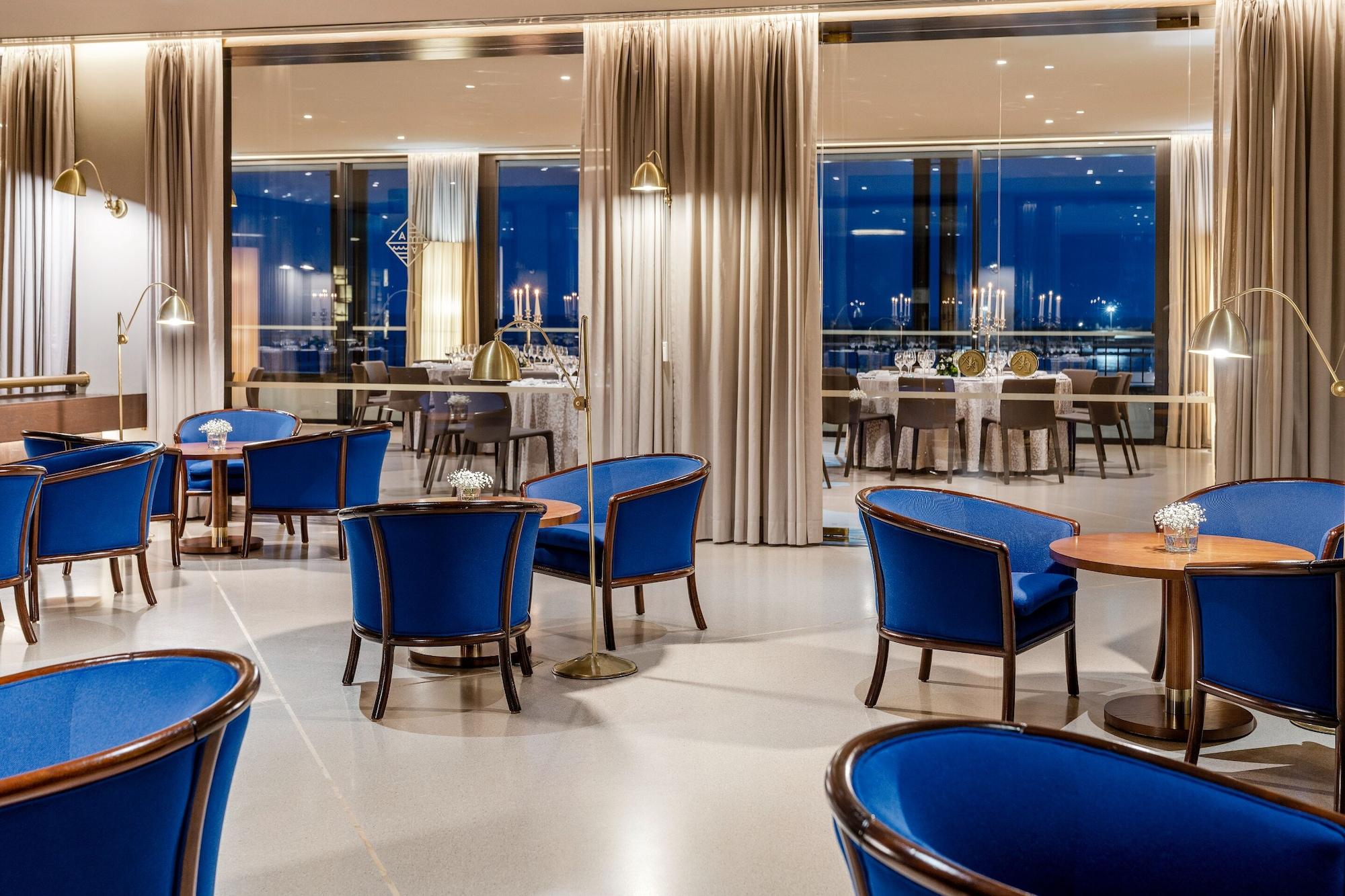 Bar/Salón Grand Hotel Açores Atlântico