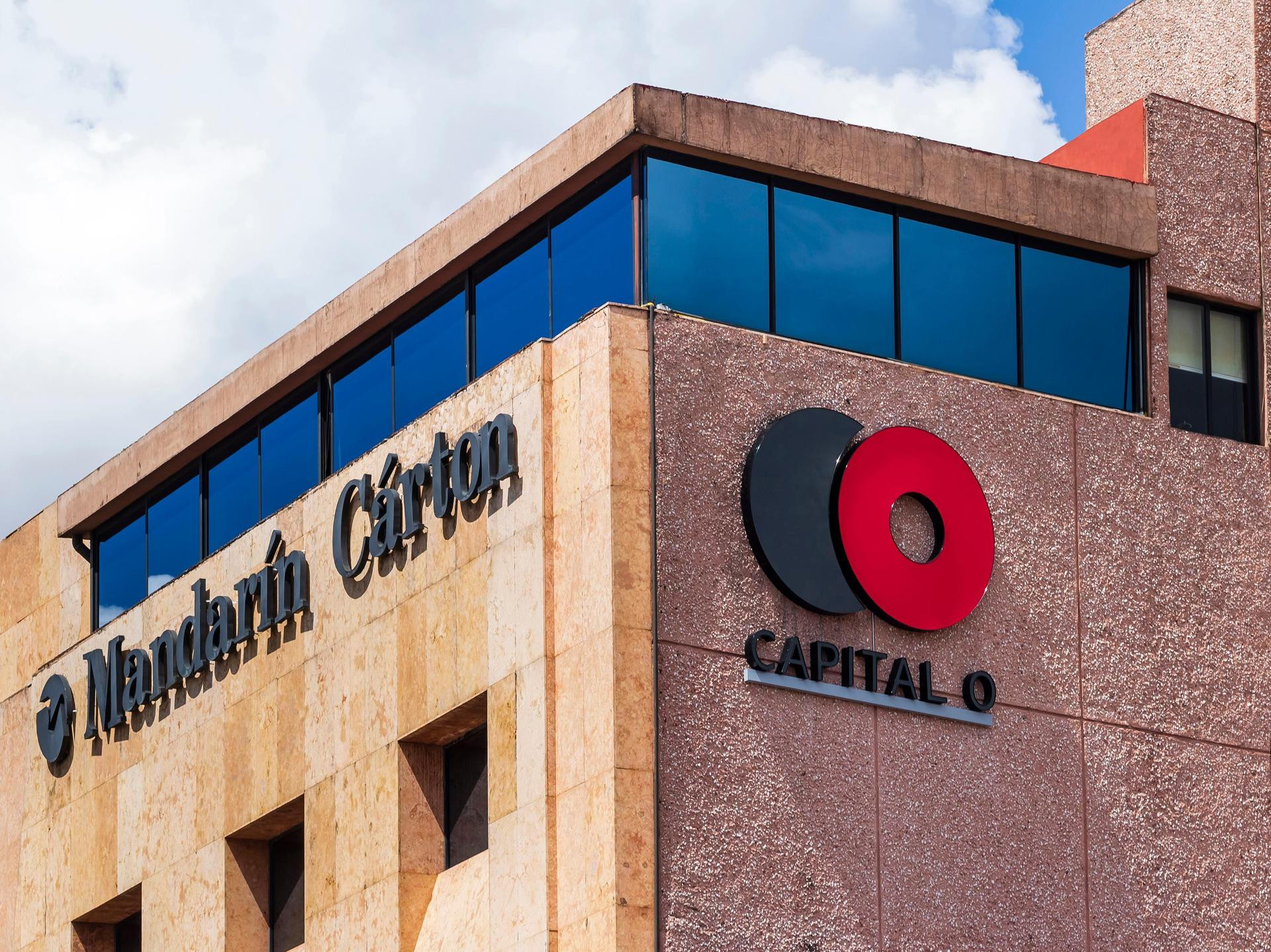 Vista Exterior Mandarin Carton