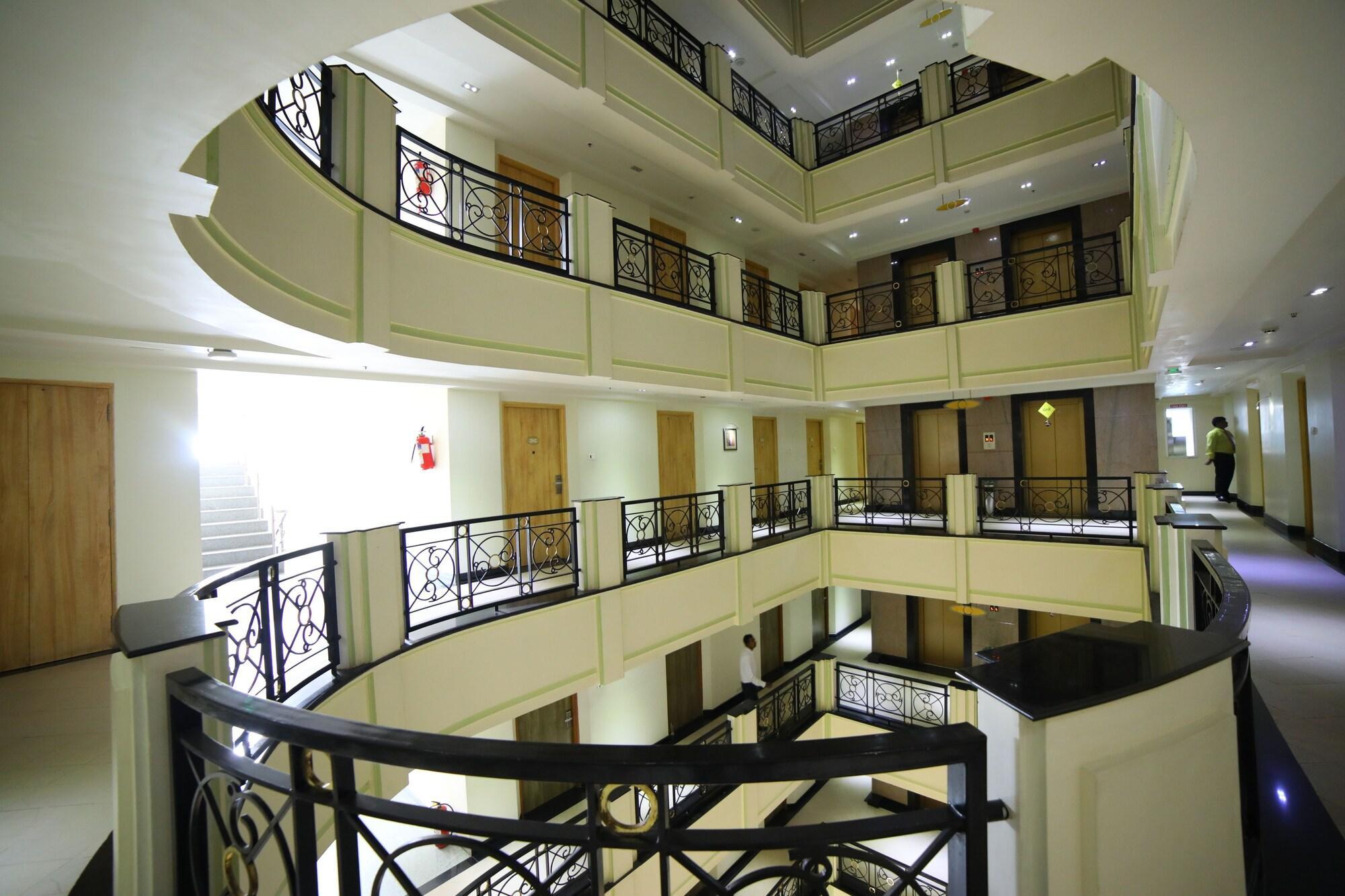 Vista Lobby Hotel Marg Krishnaaya